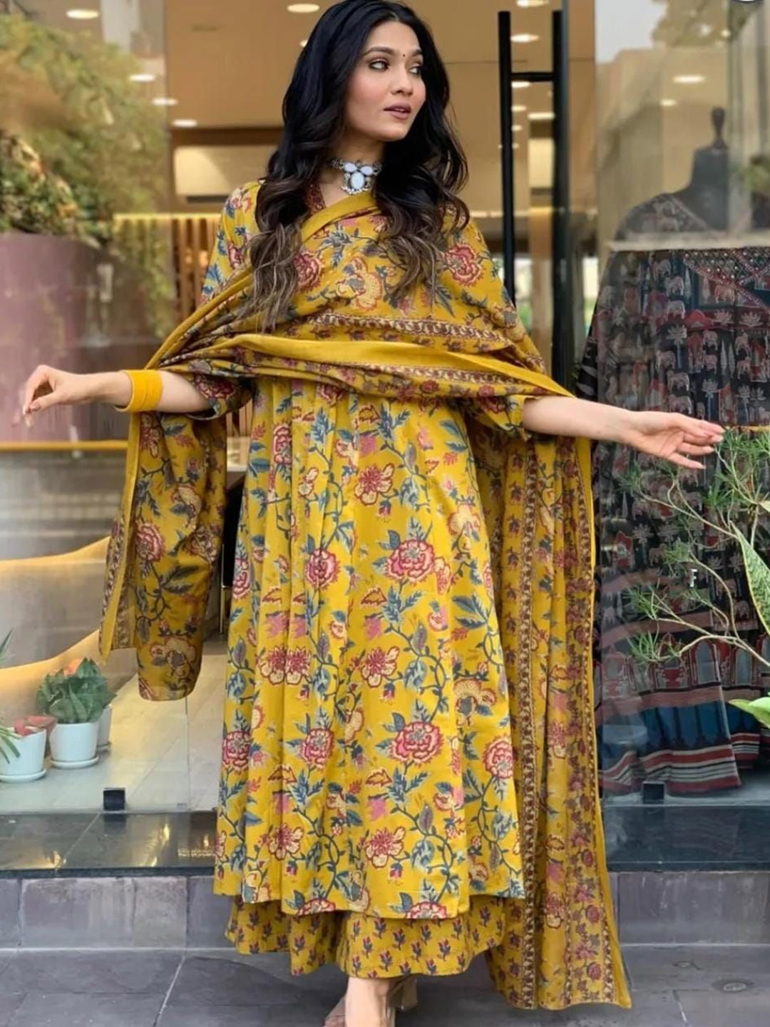 

ARANGETRAM Women Floral Printed Regular Mirror Work Kurta with Palazzos & With Dupatta, Mustard