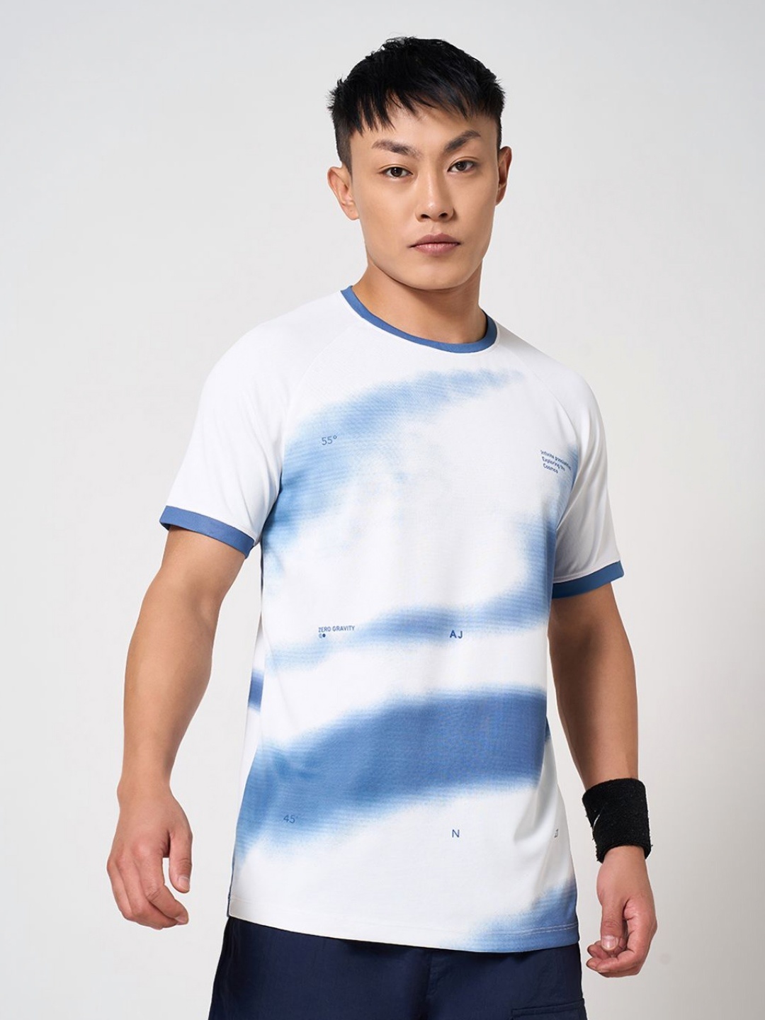 

Ajile by Pantaloons Men Printed Slim Fit T-shirt, White