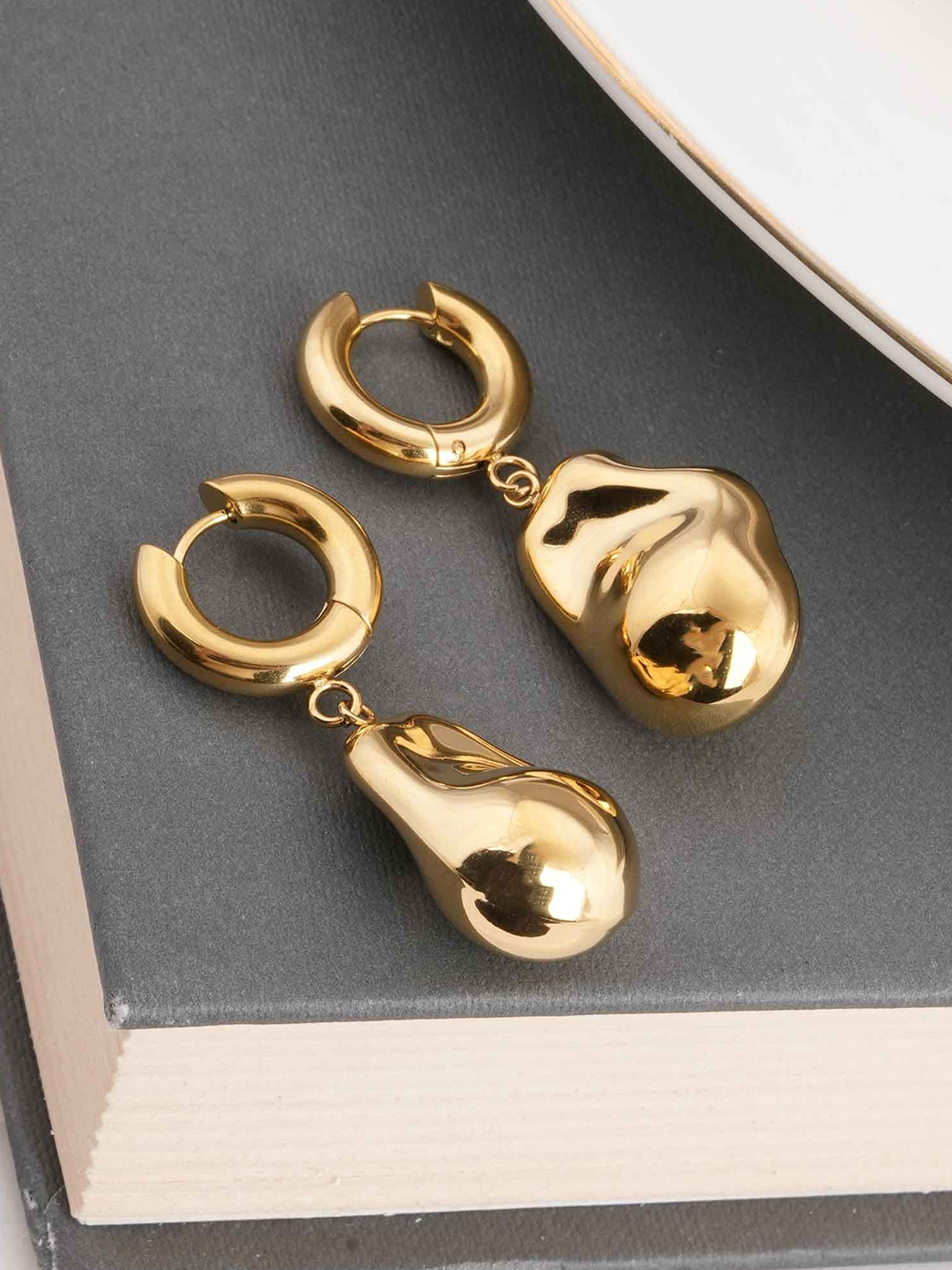 

PALMONAS Contemporary Drop Earrings, Gold