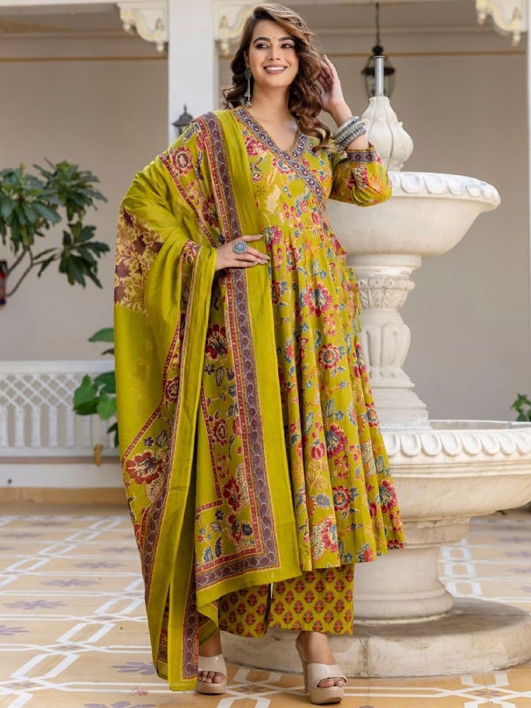 

DIVASTRI Women Ethnic Motifs Printed Angrakha Beads and Stones Kurta with Trousers & With Dupatta, Yellow