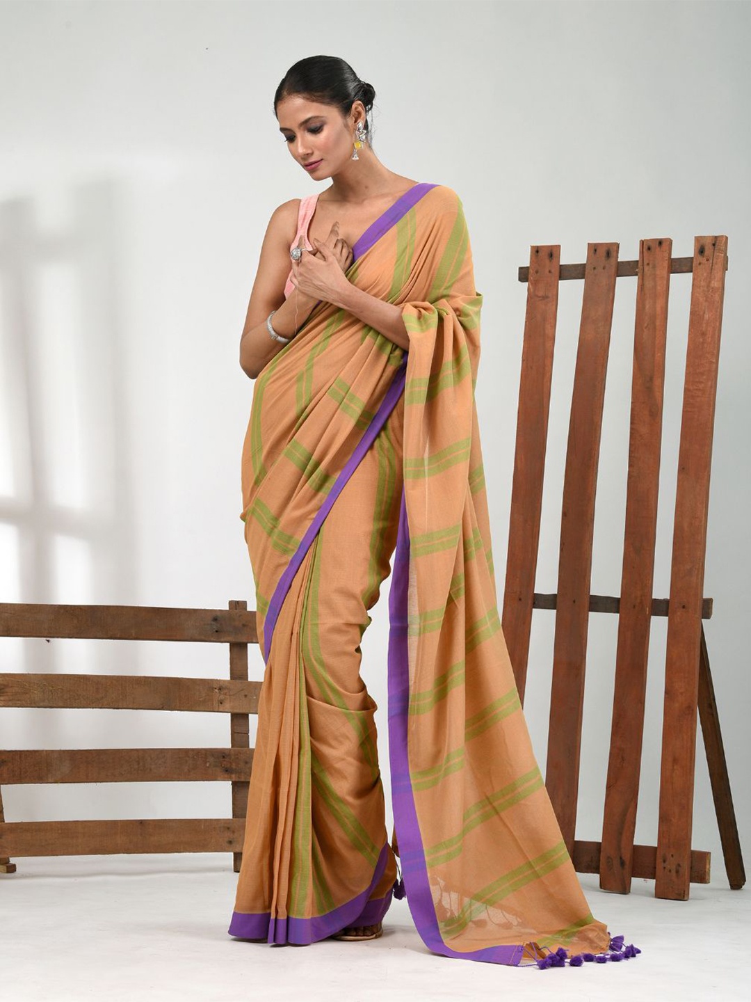 

Charukriti Striped Pure Cotton Saree, Beige