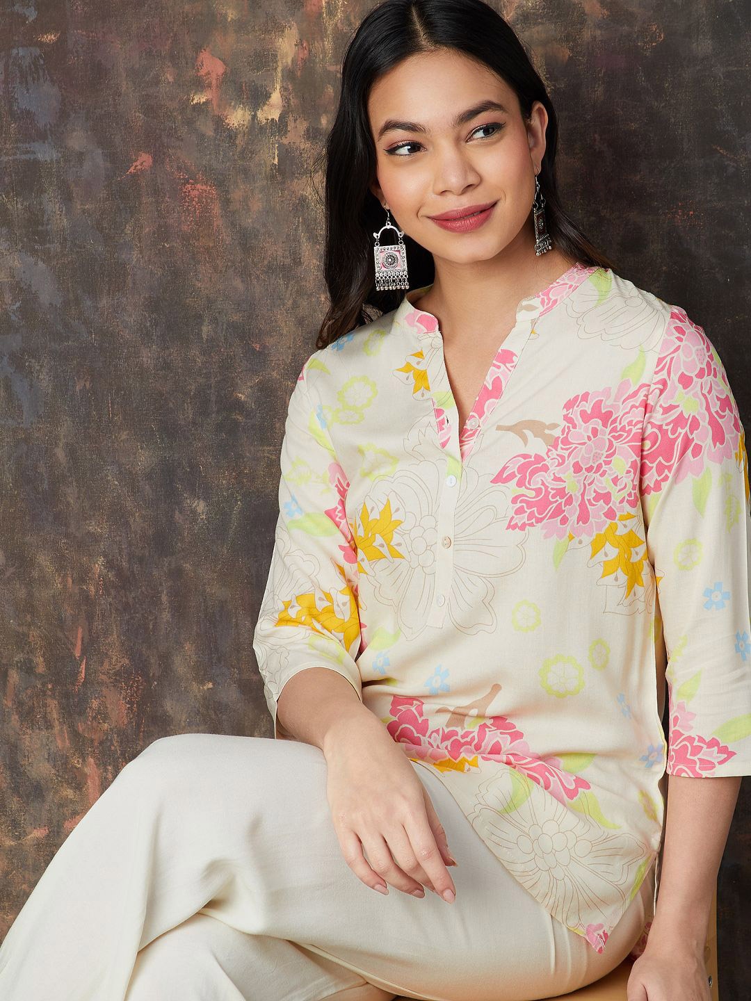 

Melange by Lifestyle Floral Printed Kurti, Off white