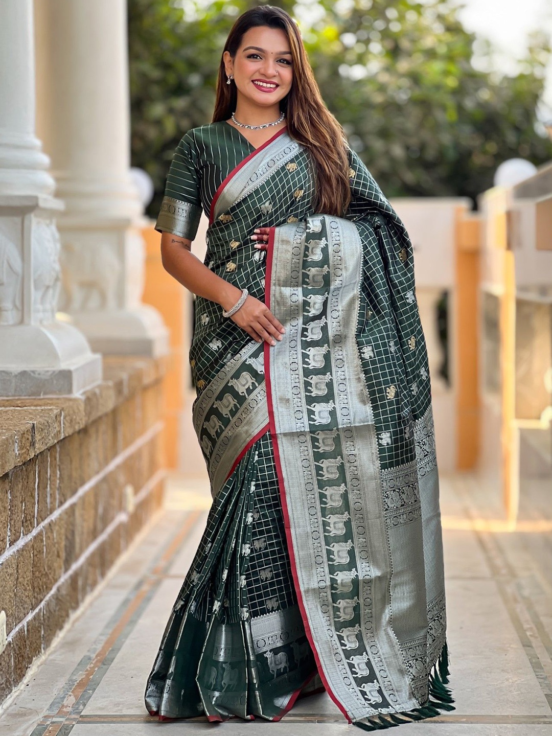 

Mitera Checked Zari Silk Blend Saree, Green