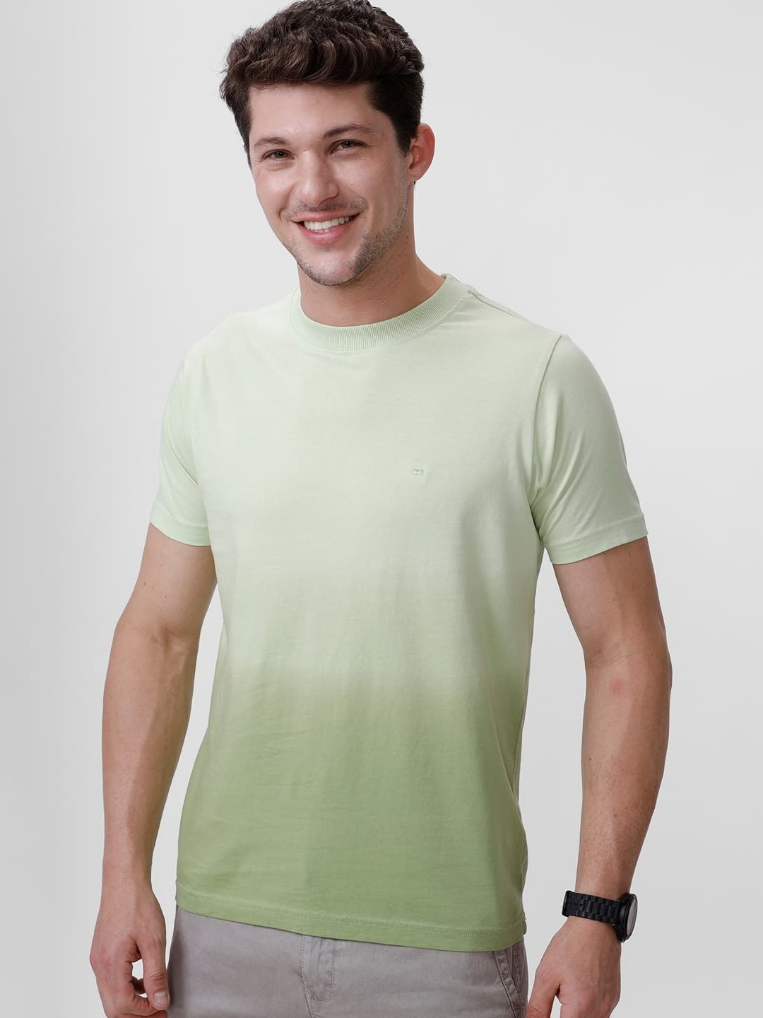 

Basics Men Dyed Slim Fit Cotton T-shirt, Green