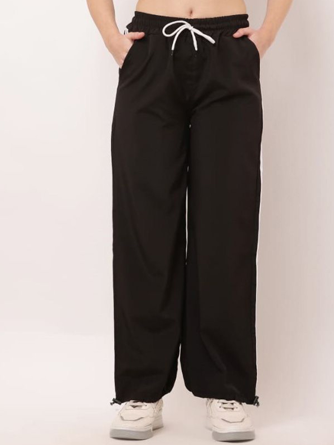 

BAESD Girls Relaxed Joggers Trousers, Black