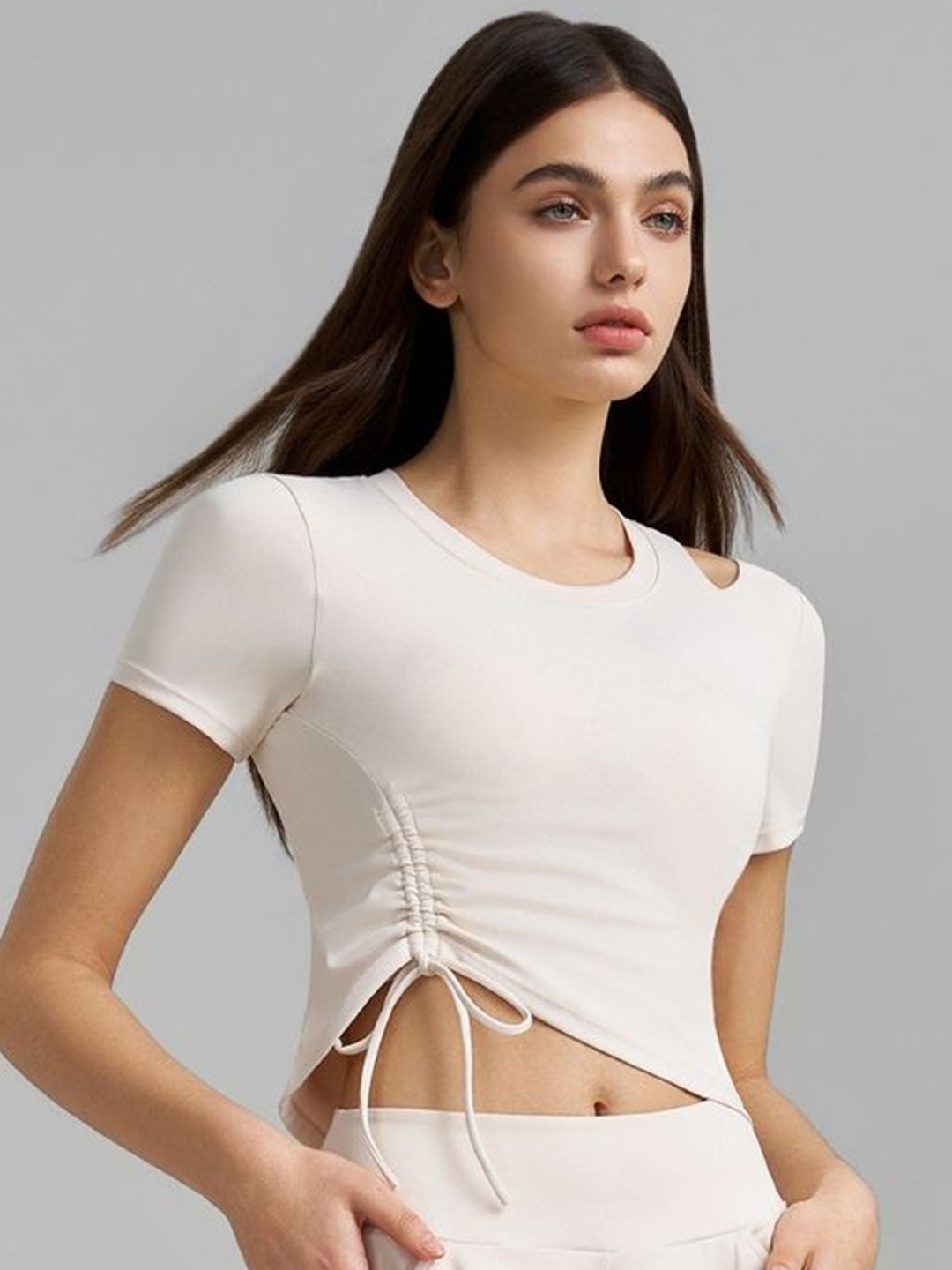 

LULU & SKY Crop Top, White