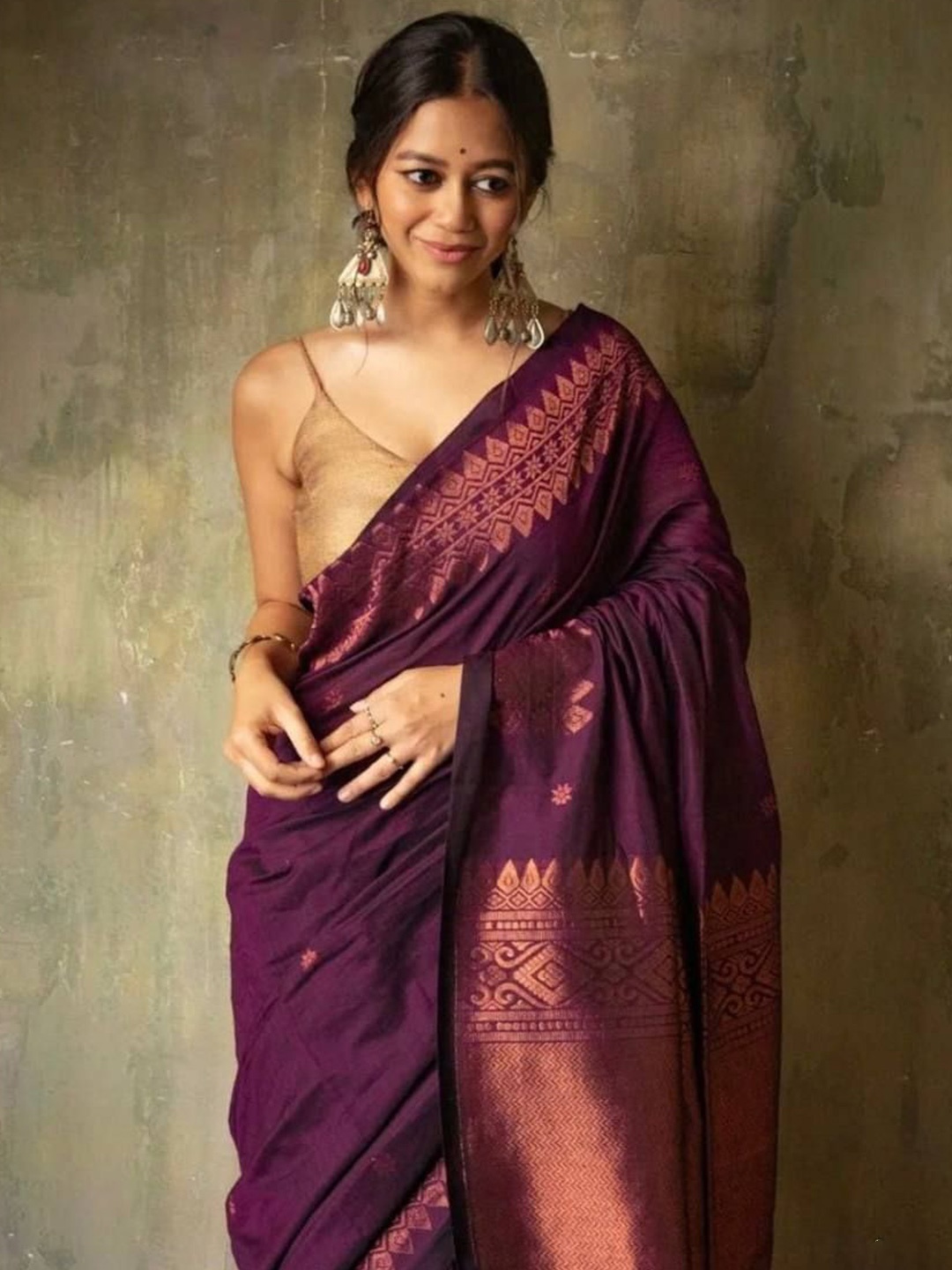 

Rujave Art Silk Kanjeevaram Saree, Purple