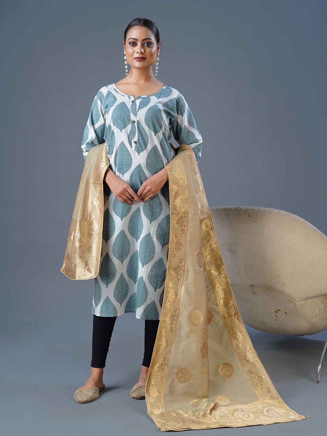 

flaher Ethnic Motifs Woven Design Dupatta with Zari, Beige