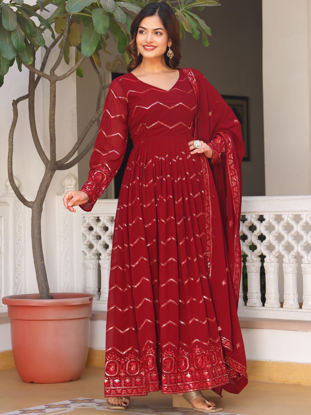 

Ethnic Yard Women Ethnic Motifs Embroidered Empire Sequinned Kurta with Pyjamas & With Dupatta, Maroon