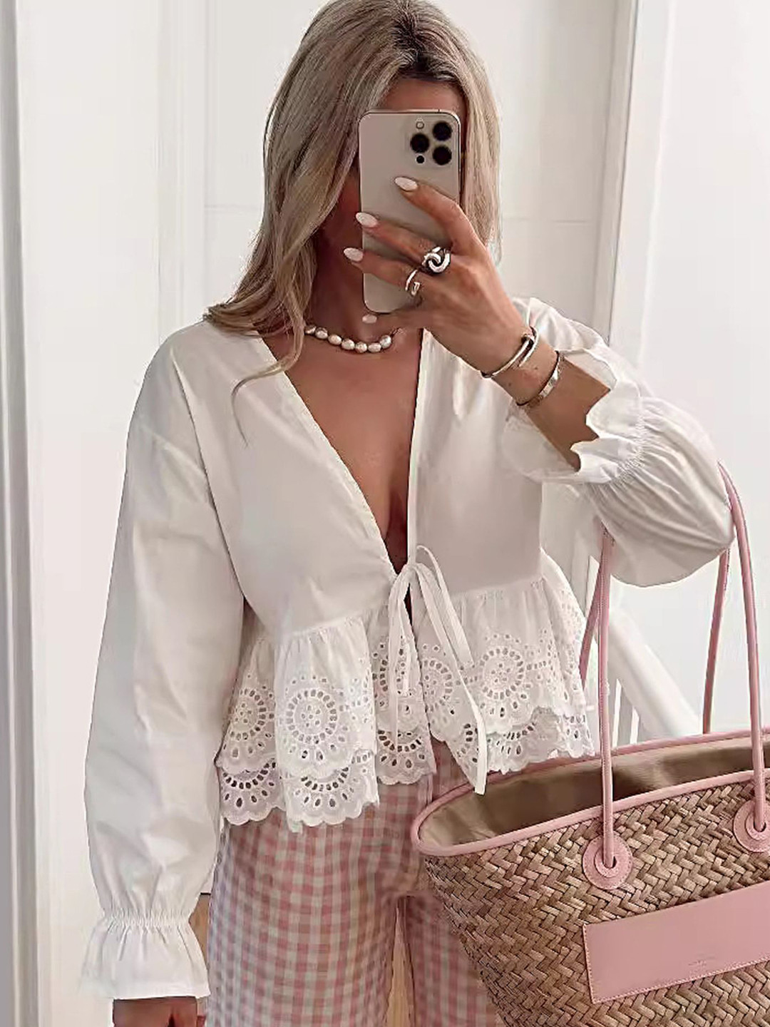 

LULU & SKY Top, White
