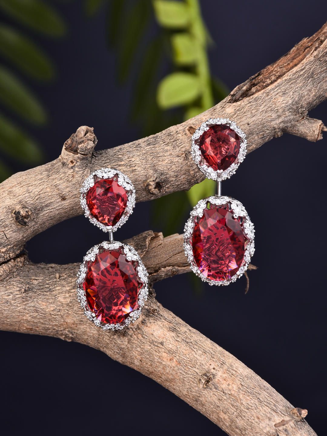 

Reenisaa Oval Drop Earrings, Red