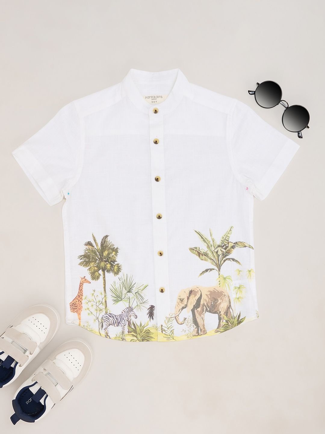 

Pantaloons Junior Boys Floral Opaque Printed Casual Shirt, White