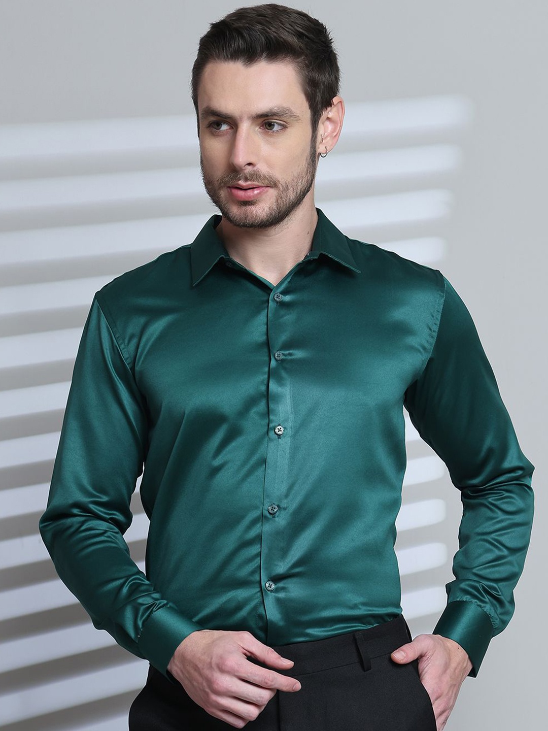 

Majestic Man Men Club Slim Fit Opaque Formal Shirt, Green
