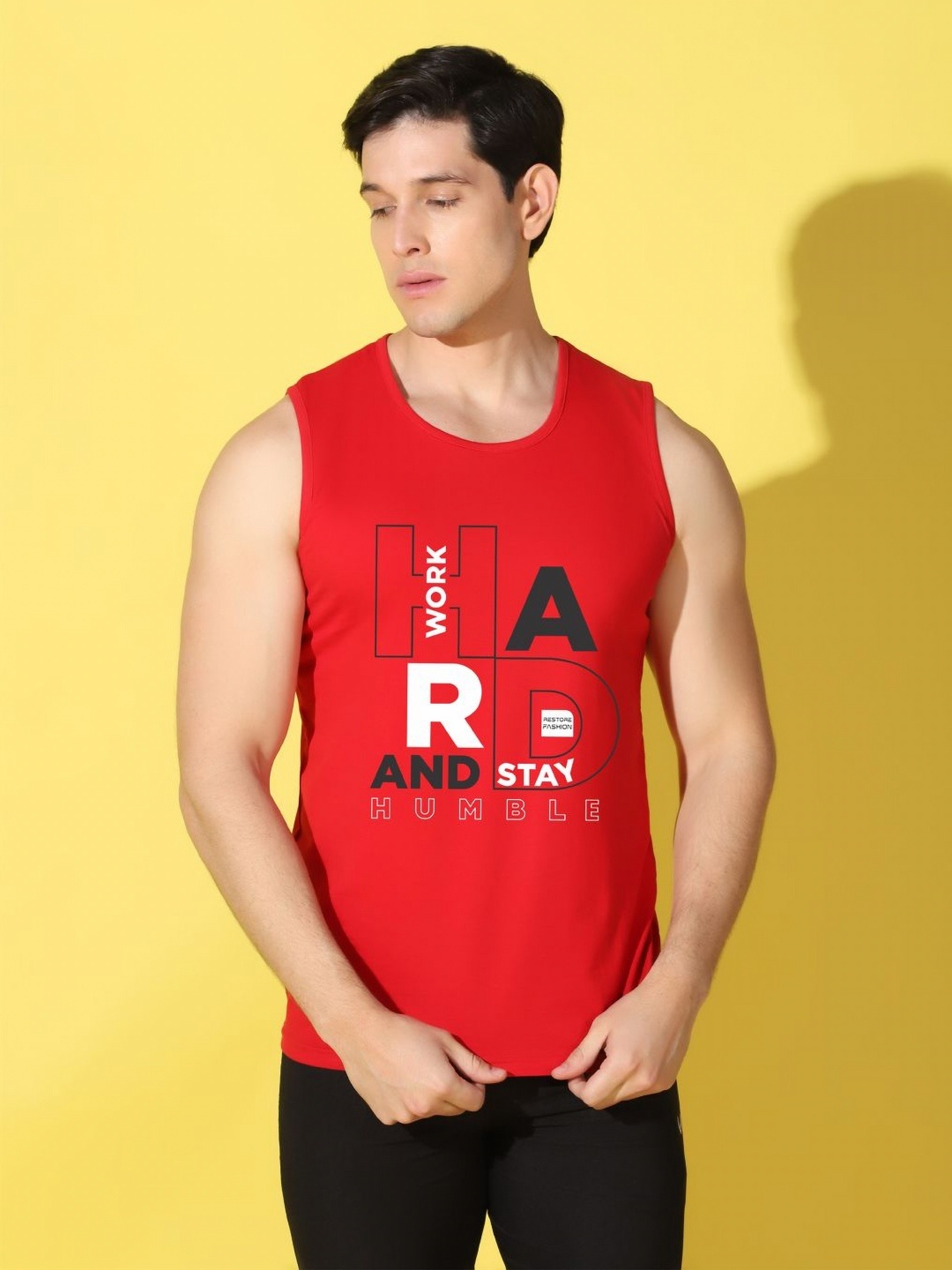 

WOOSTRO Men Typography Printed Applique Slim Fit T-shirt, Red