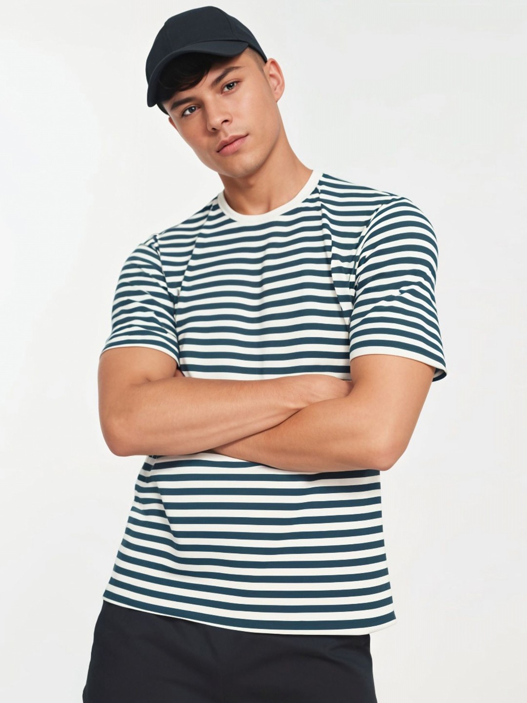 

MACK JONNEY Men Striped Pockets T-shirt, Blue