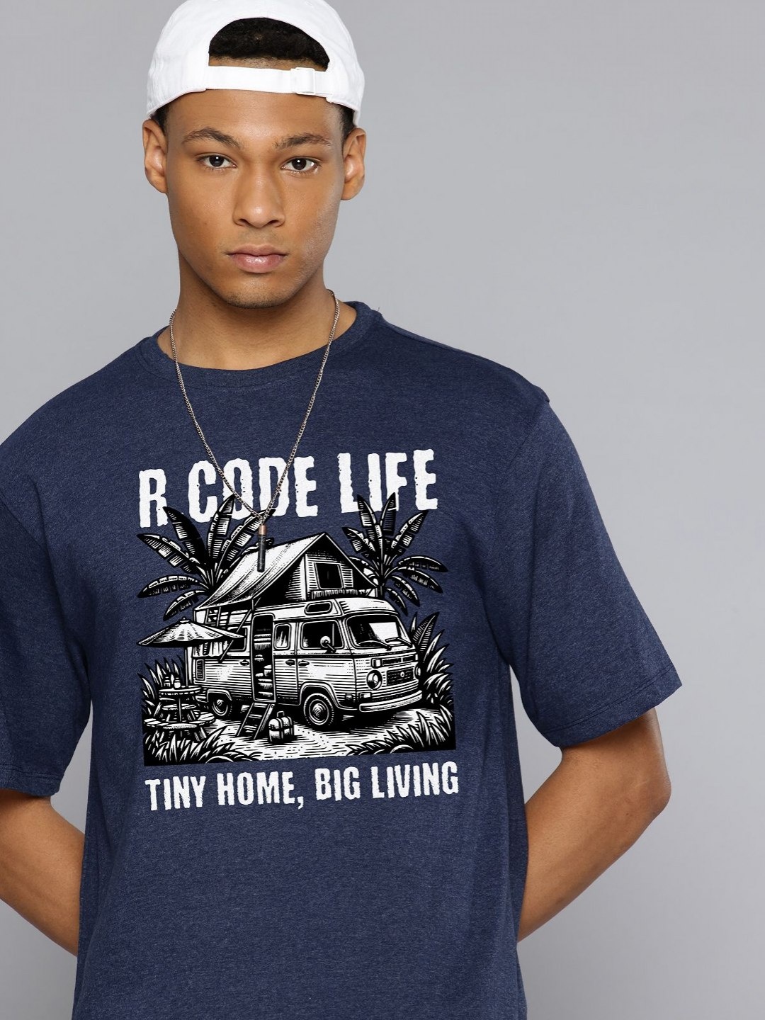 

R.Code by The Roadster Life Co. Men Printed Applique T-shirt, Navy blue