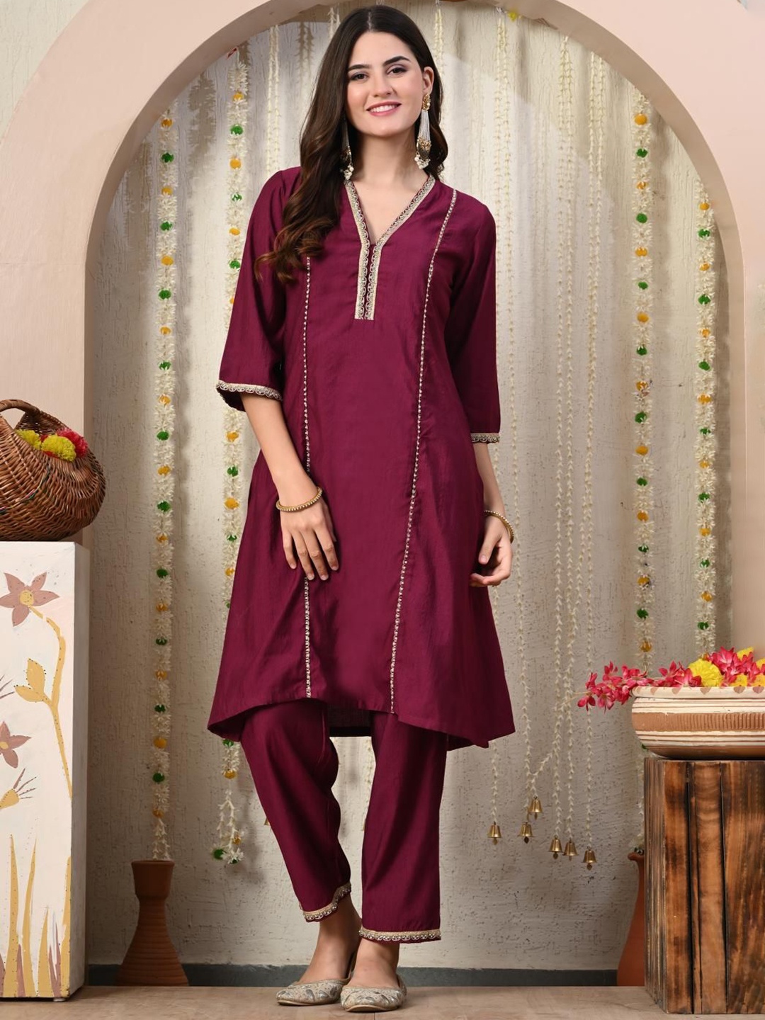 

Myshka Women Regular Gotta Patti Kurta with Trousers, Magenta