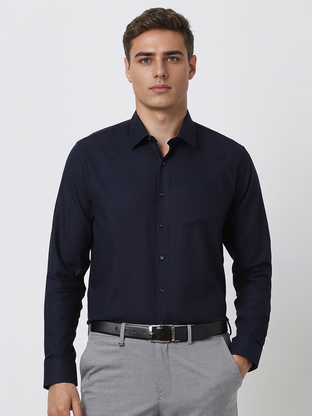 

Van Heusen Men Slim Fit Opaque Party Shirt, Navy blue