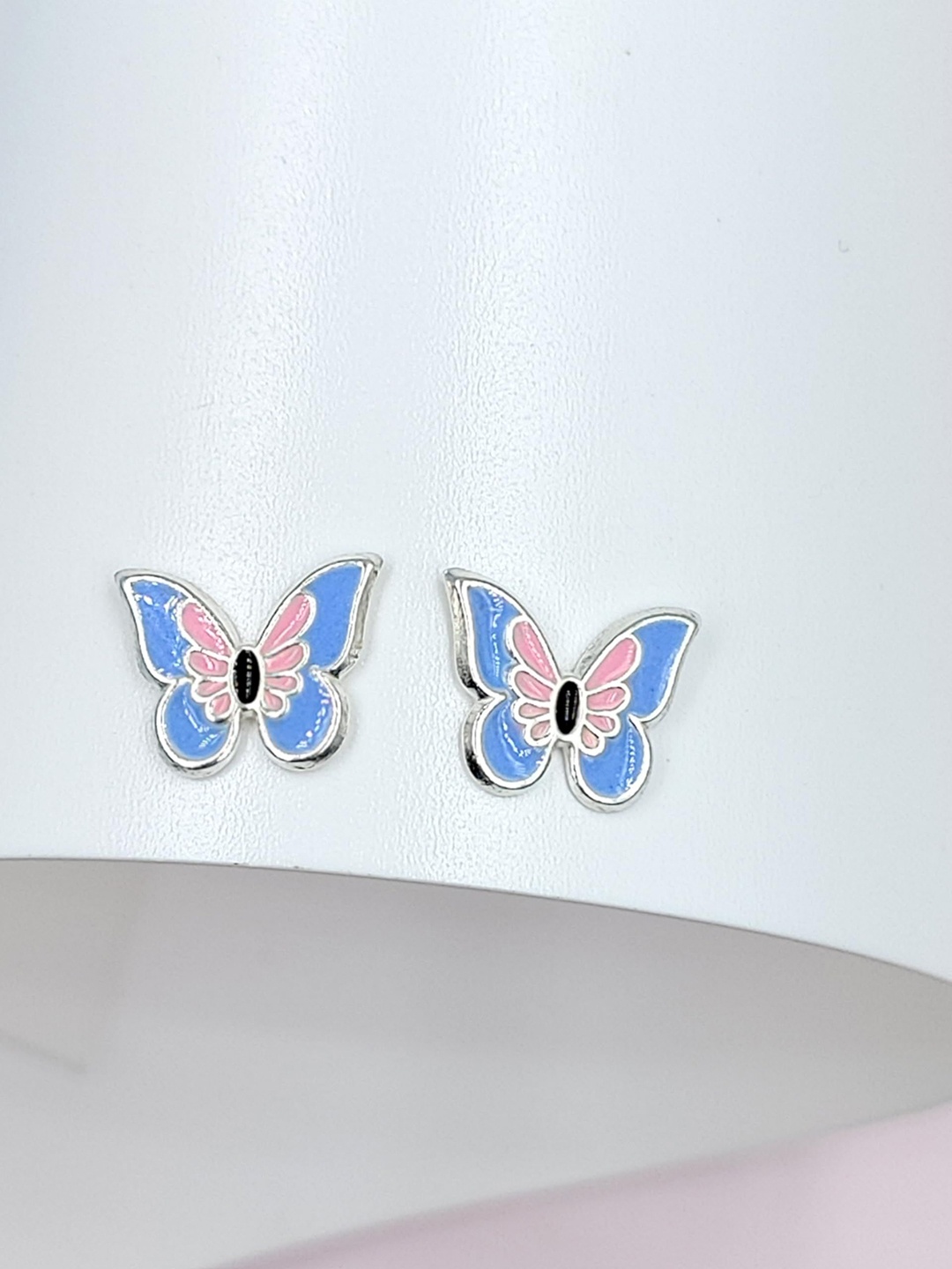 

AMONROO Contemporary Studs Earrings, Purple