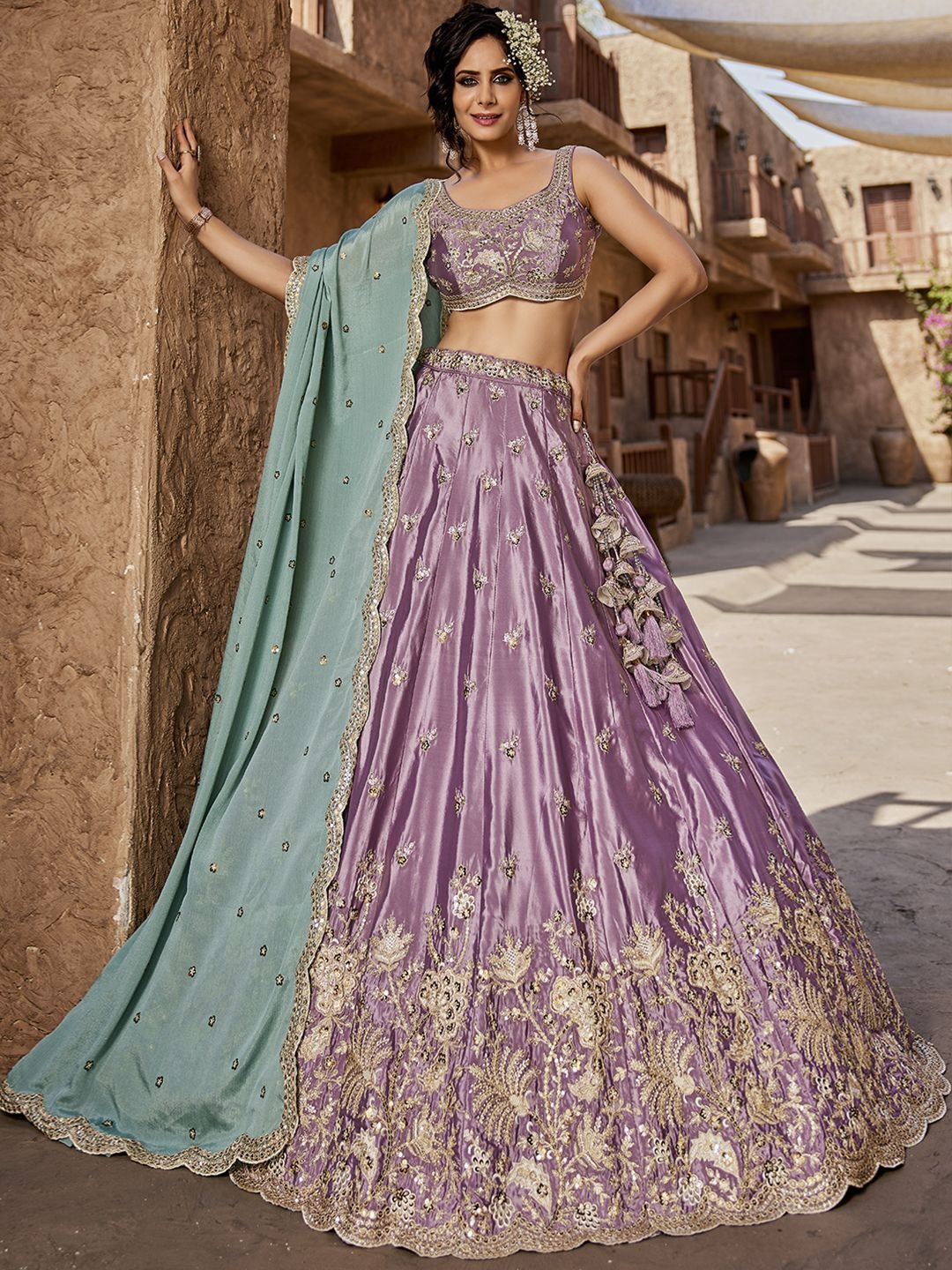 

panchhi Embroidered Sequinned Semi-Stitched Lehenga & Unstitched Blouse With Dupatta, Lavender