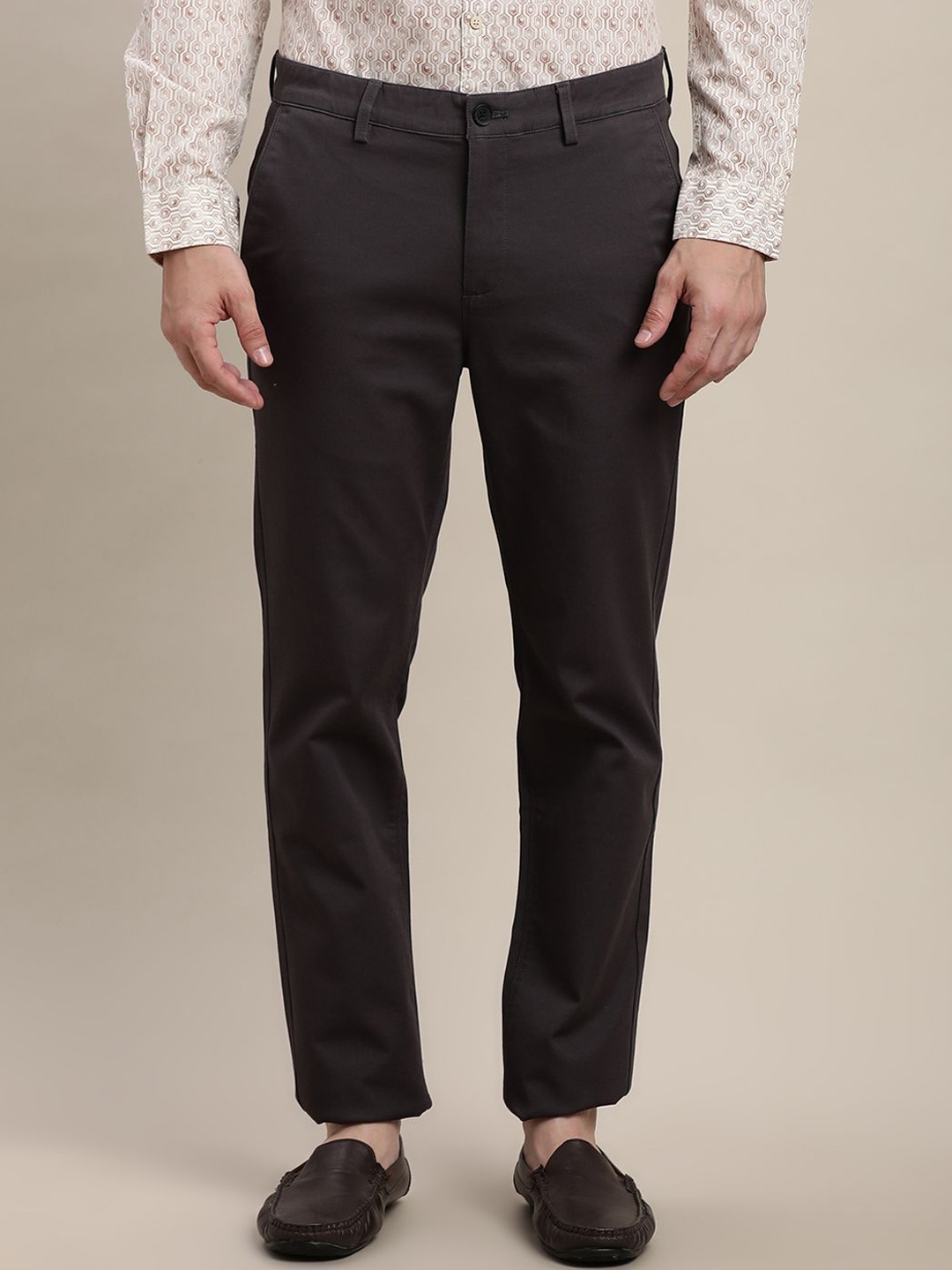 

Turtle Men Relaxed Tapered Fit Chinos Trousers, Brown