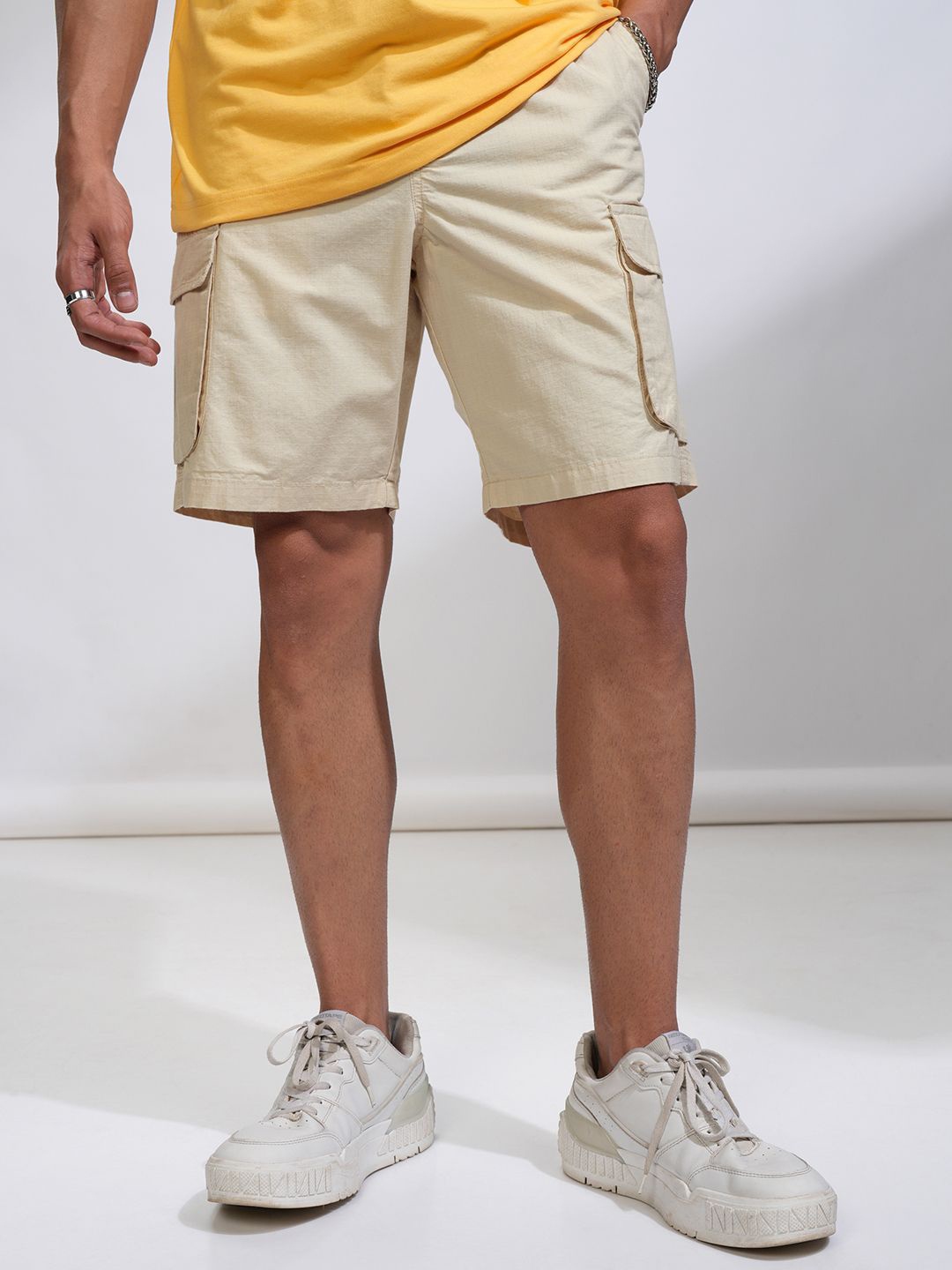 

HIGHLANDER Men Cargo Shorts, Beige