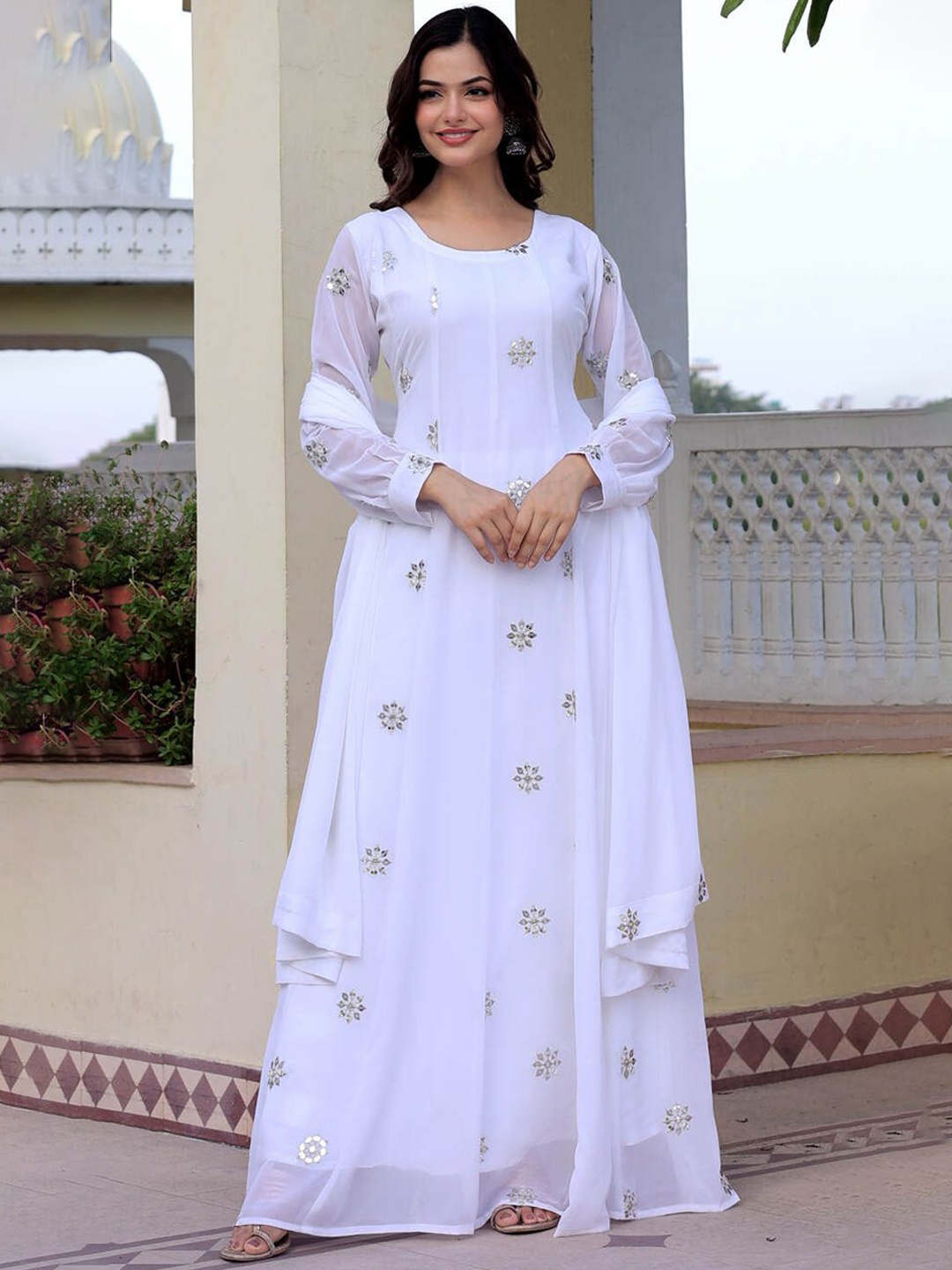 

Anara Women Geometric Thread Work Georgette Anarkali Kurta, White