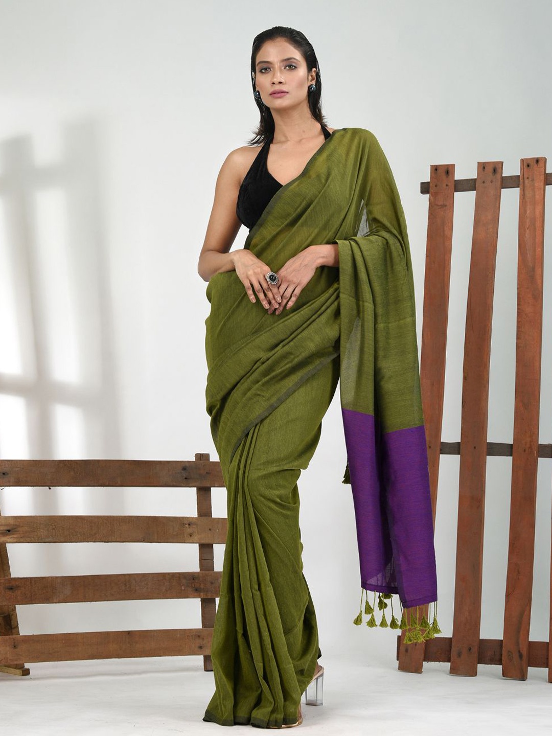

Charukriti Pure Cotton Saree, Green