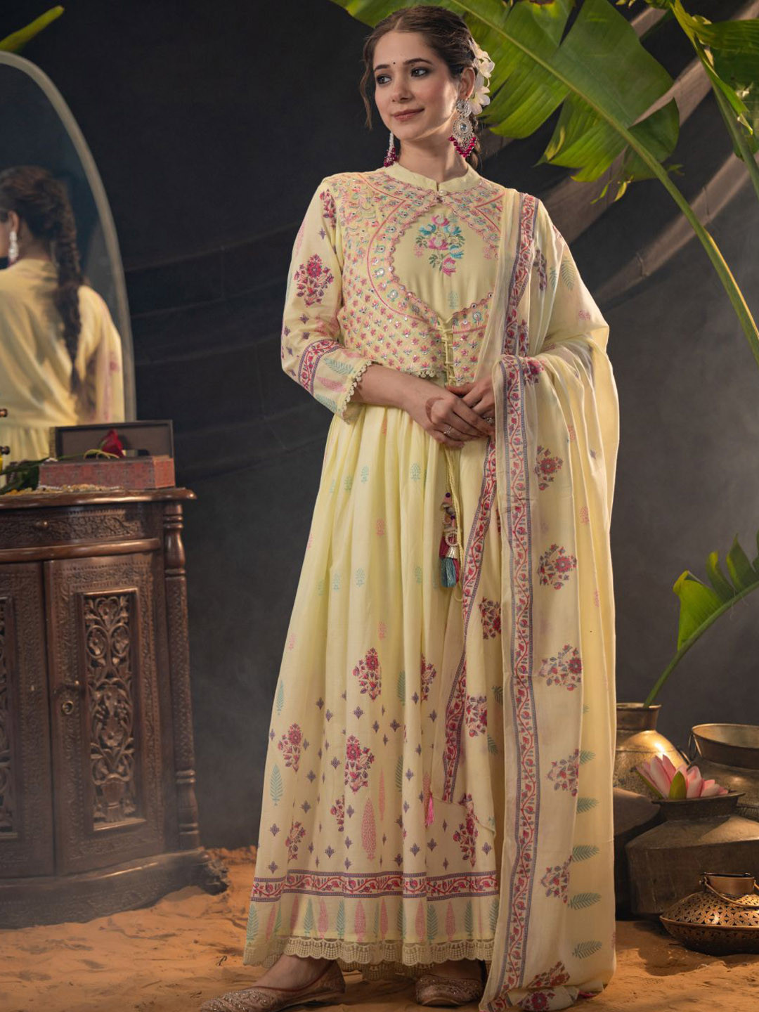 

Sindh Fashion Floral Embroidered A-Line Anarkali Kurta & Trouser With Dupatta & Jacket, Yellow