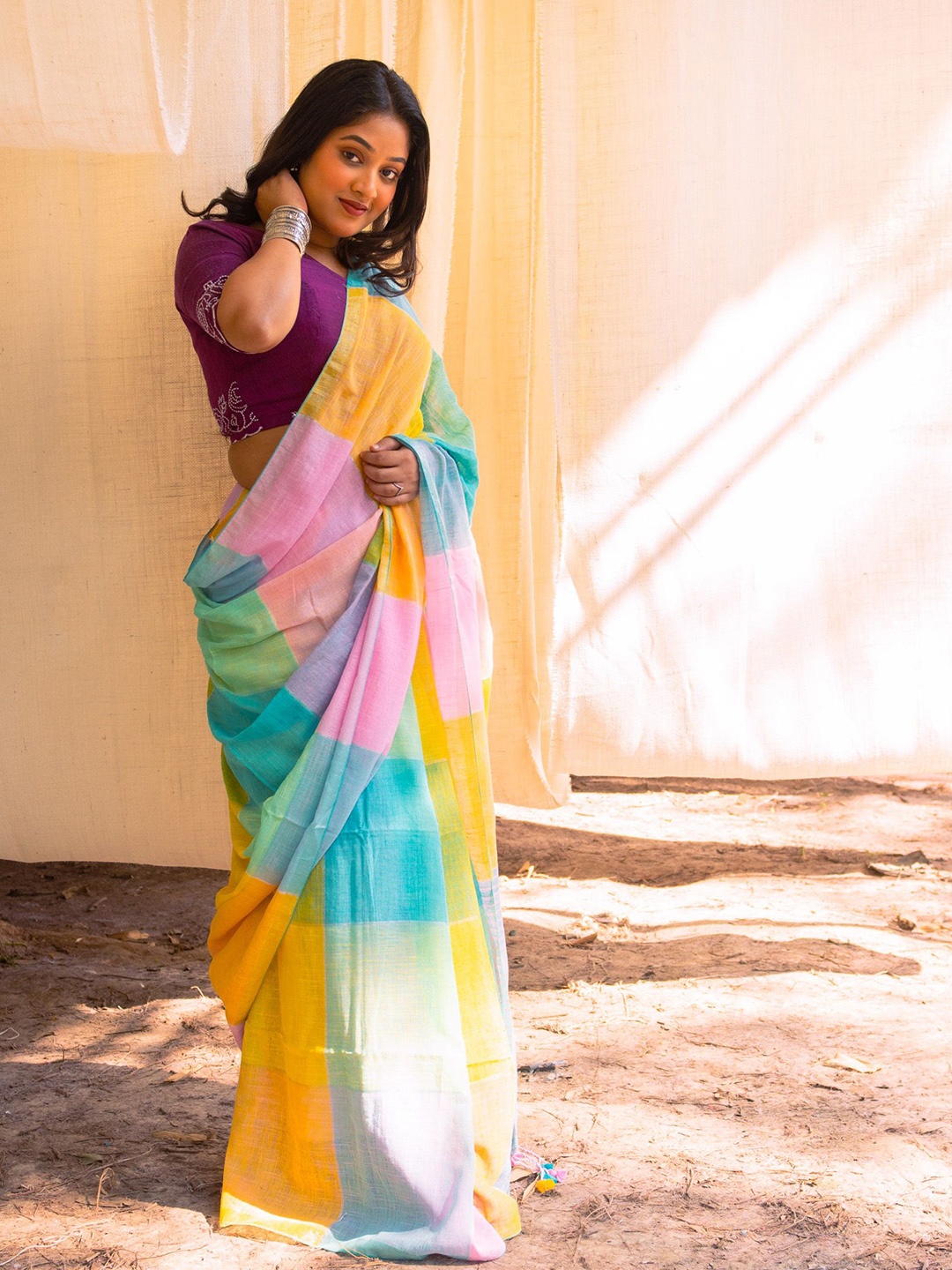 

Uttariya Linen Blend Saree, Pink