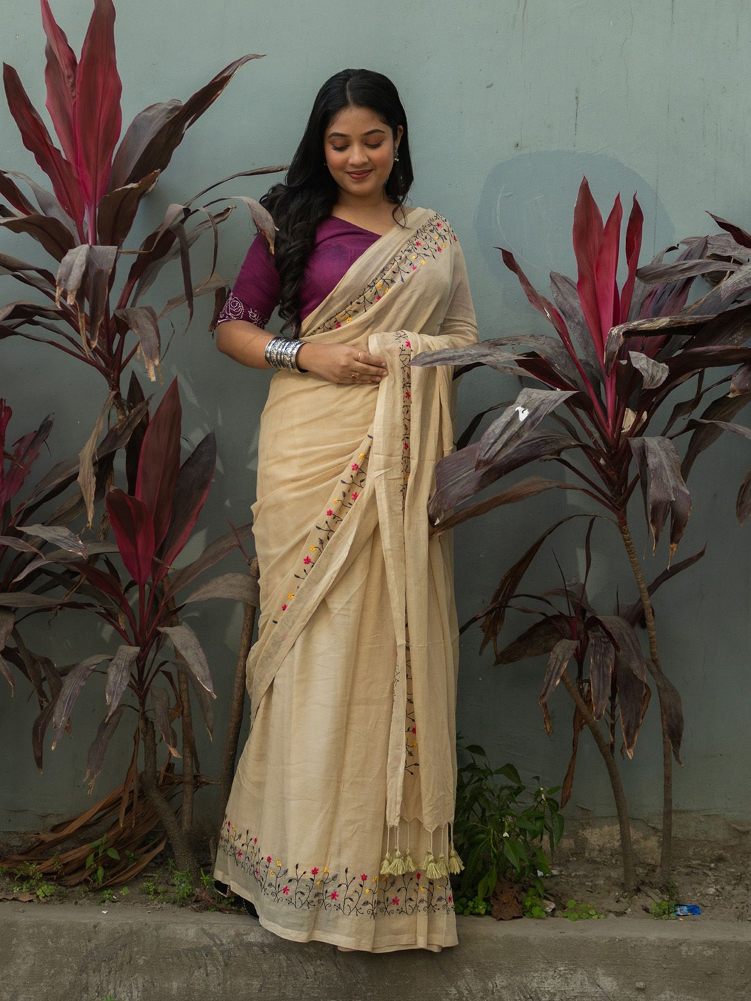 

Uttariya Floral Pure Cotton Saree, Off white