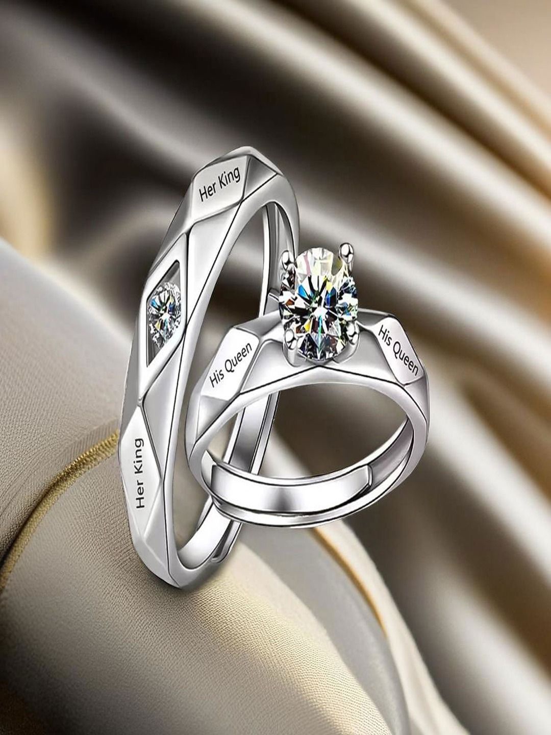 

DIVASTRI Set Of 2 Crystal Studded Couple Finger Ring, Silver