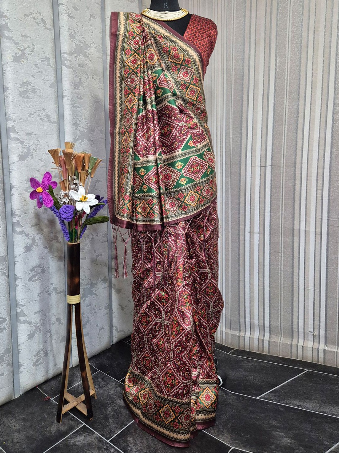

Anouk Rustic Silk Blend Patola Saree, Brown