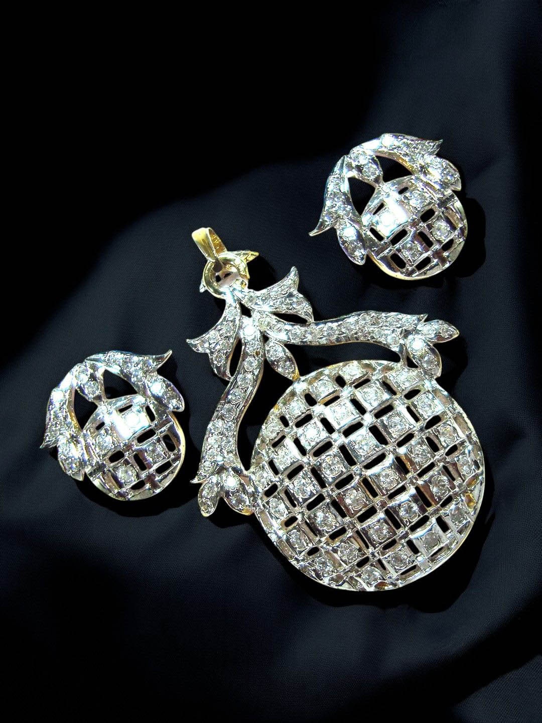 

FEMMIBELLA Gold-Plated American Diamond Studded Jewellery Set