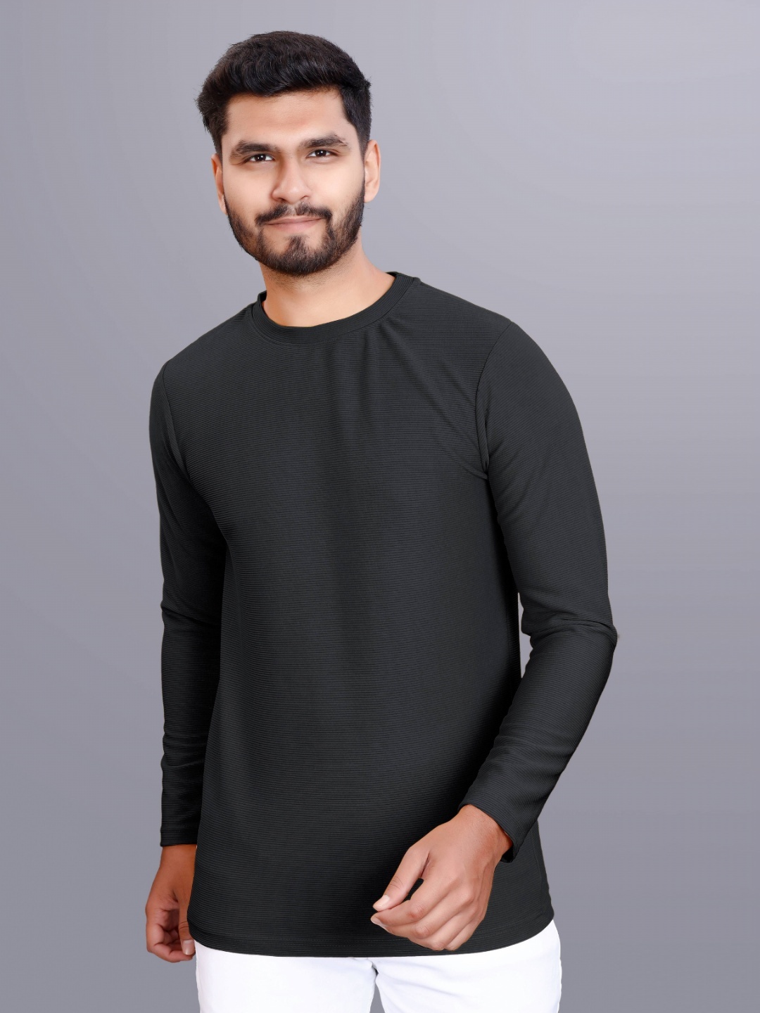 

SYMVI Men Pockets T-shirt, Black