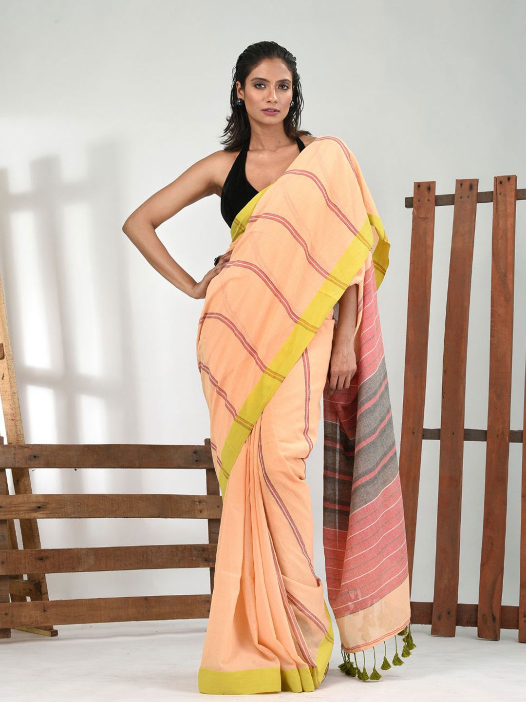 

Charukriti Striped Pure Cotton Saree, Cream