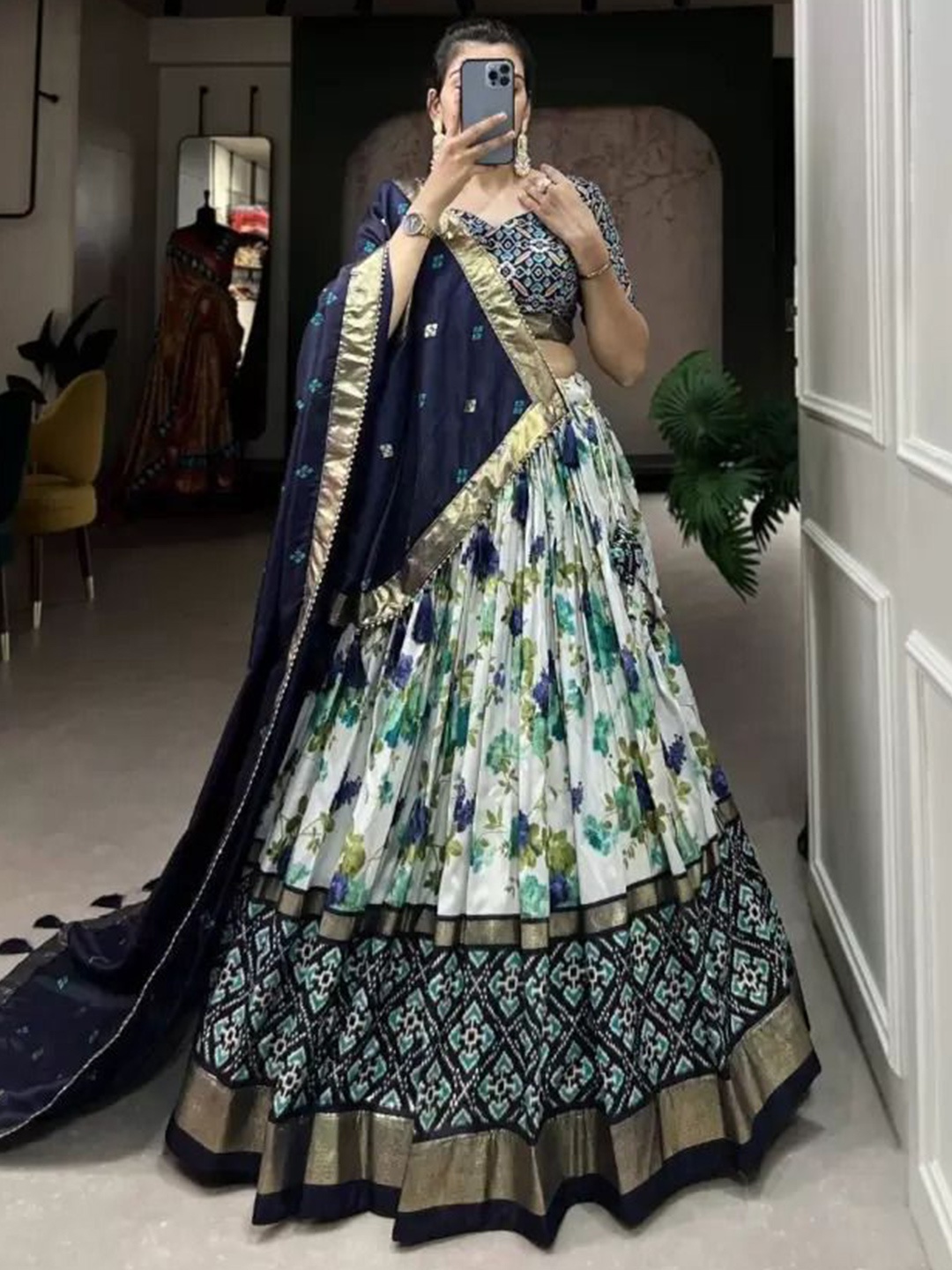 

BAESD Semi-Stitched Lehenga & Unstitched Blouse With Dupatta, Blue
