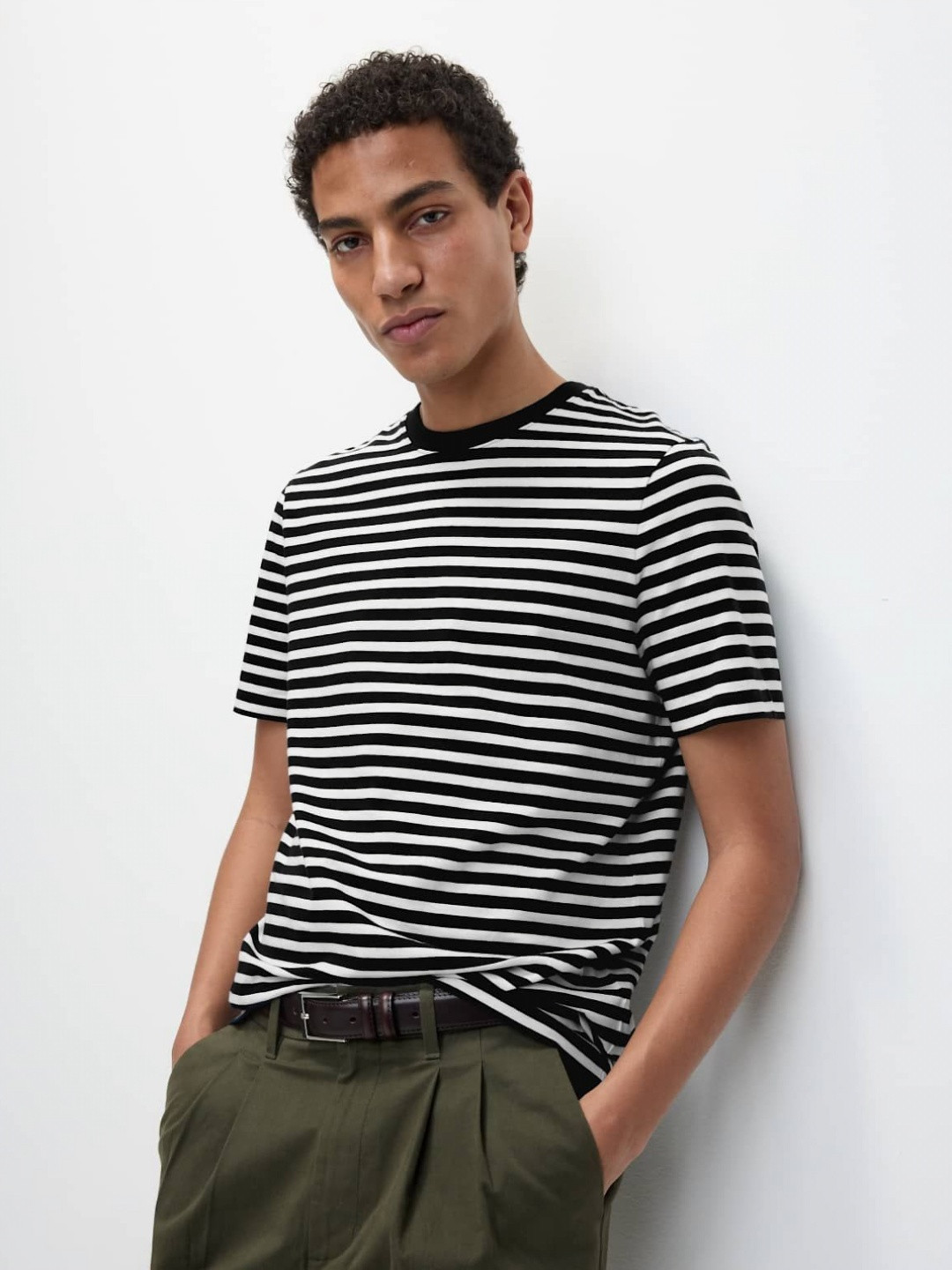 

Marks & Spencer Men Striped V-Neck Pockets T-shirt, Multi