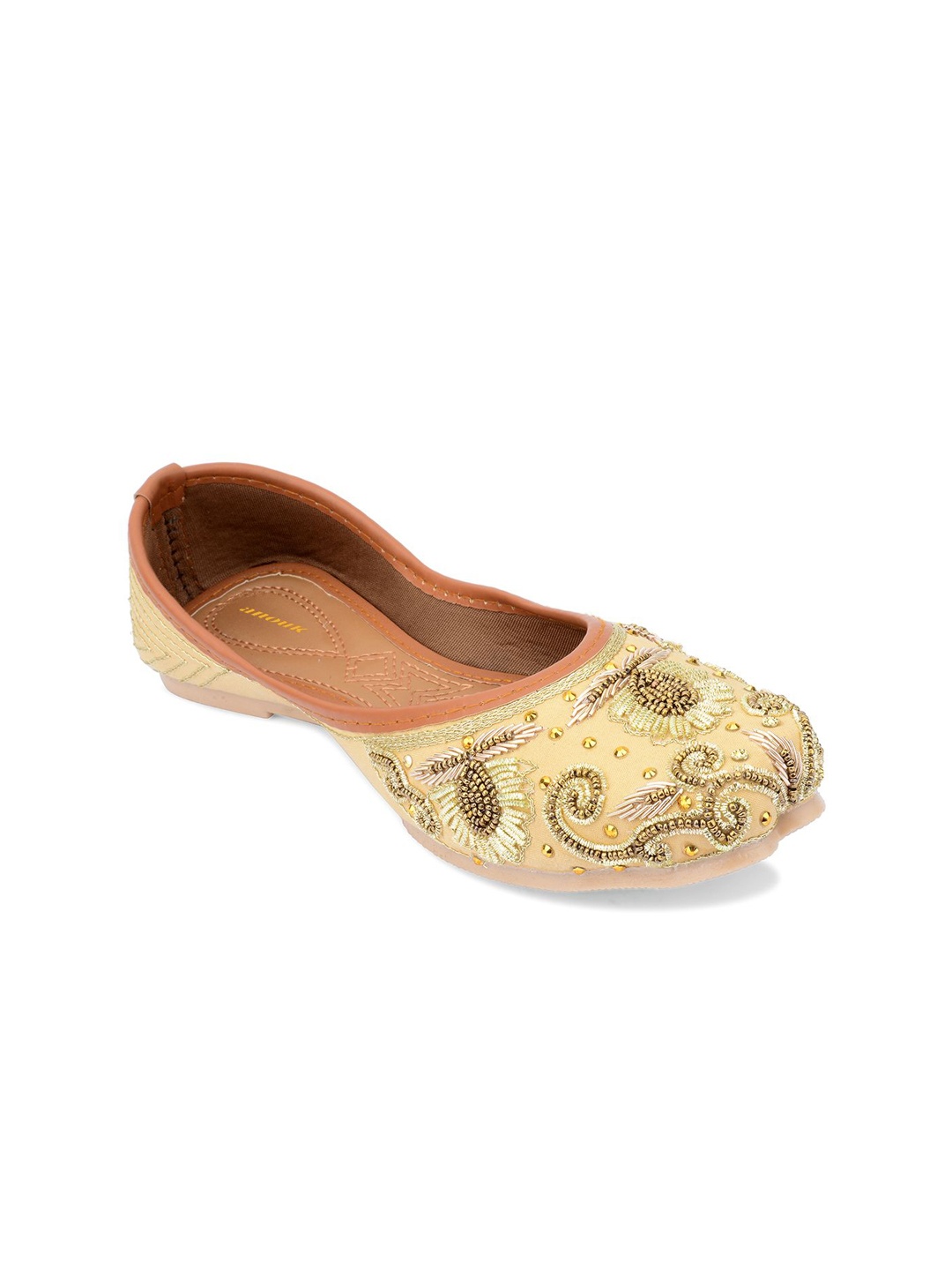 

Anouk Women Embellished Ethnic Mojaris Flats, Gold