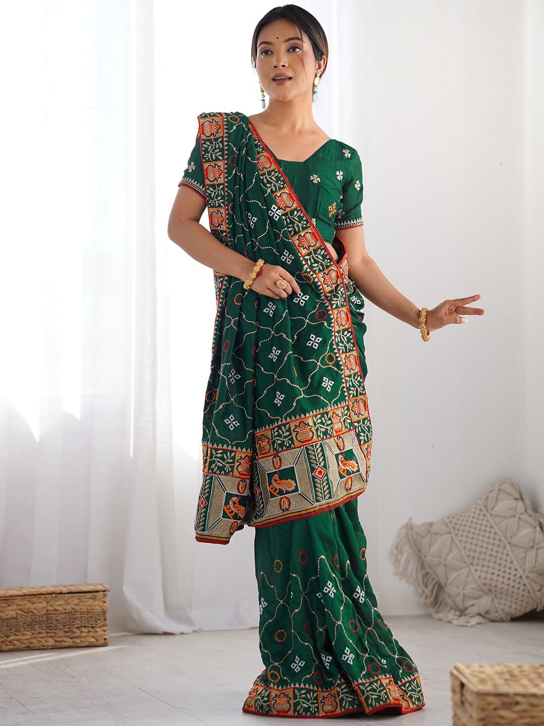 

Satrani Ethnic Motifs Embroidered Pure Silk Tussar Saree, Green
