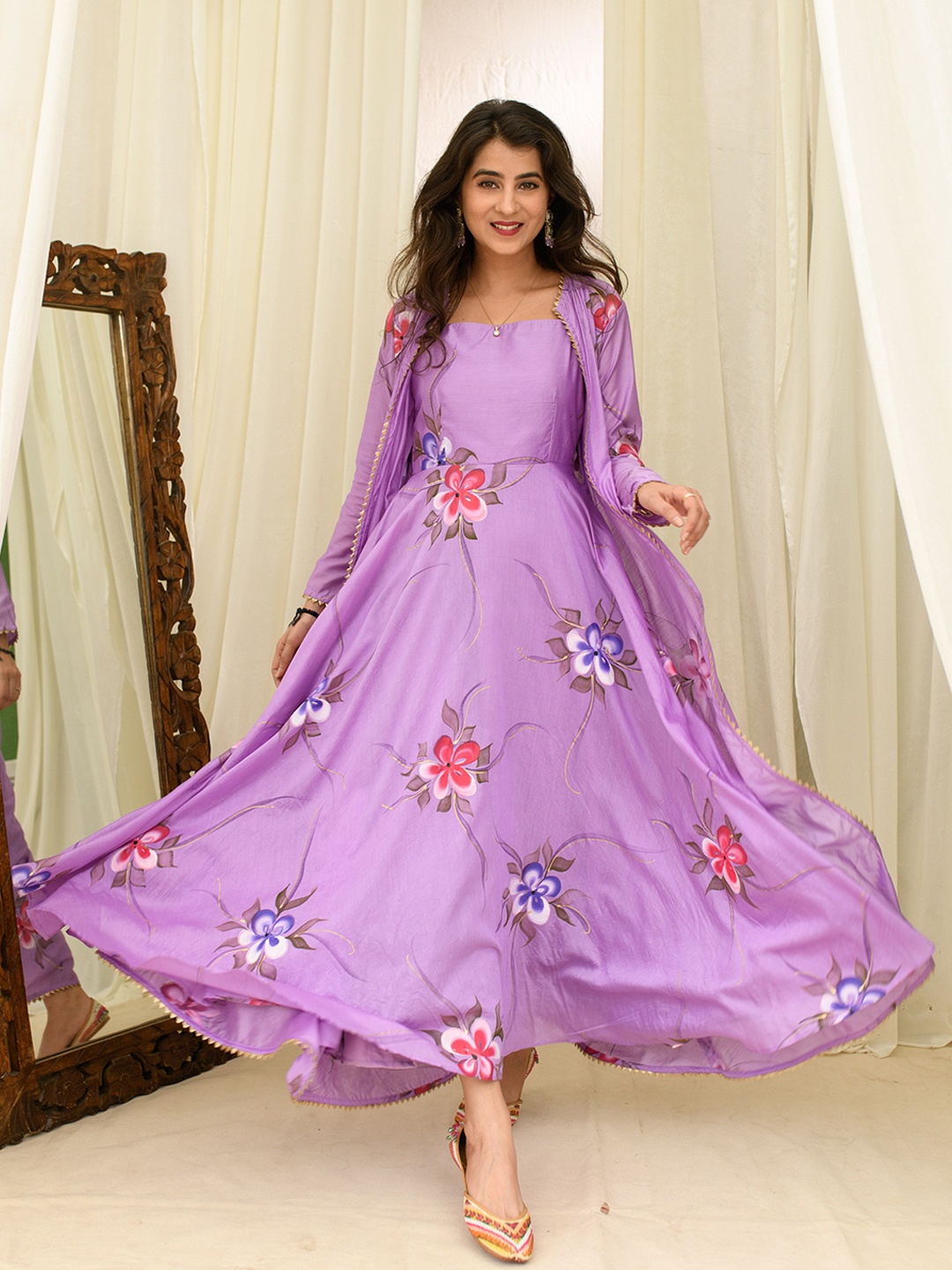 

Label Shaurya Sanadhya Women Ethnic Motifs Printed Flared Sleeves Sequinned Chanderi Silk Anarkali Kurta, Purple