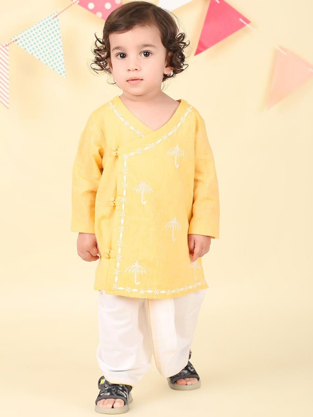 

Fabindia Boys Embroidered Regular Thread Work Pure Cotton Kurta with Dhoti Pants, Yellow