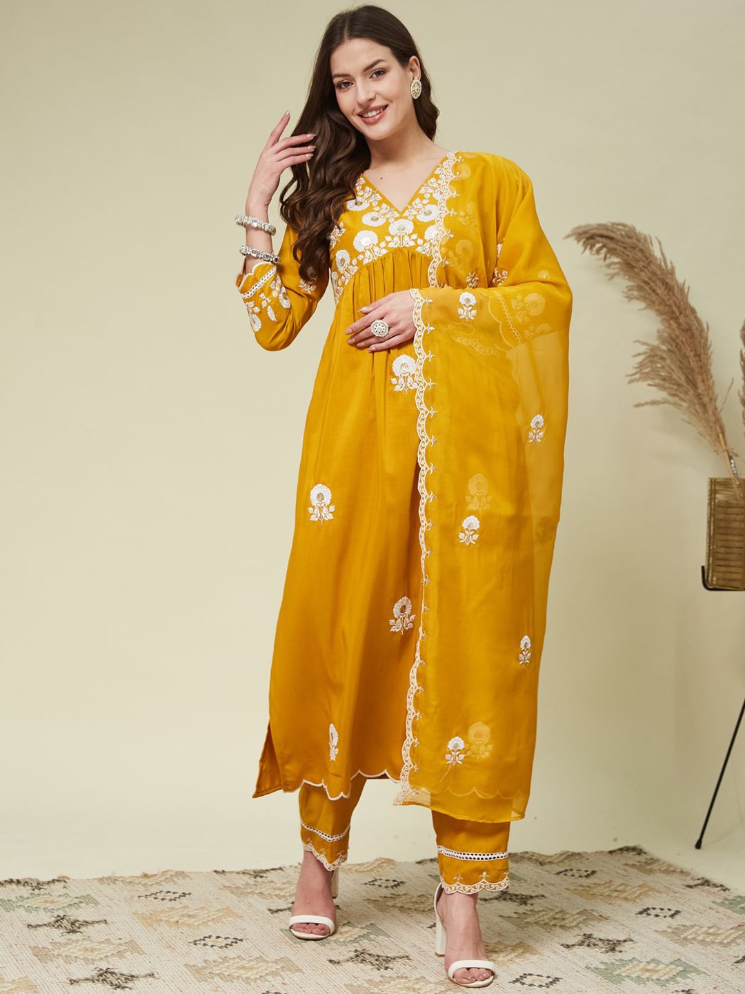 

MOKOSH Women Floral Embroidered Alia Cut Kurta With Trouser & Dupatta, Mustard