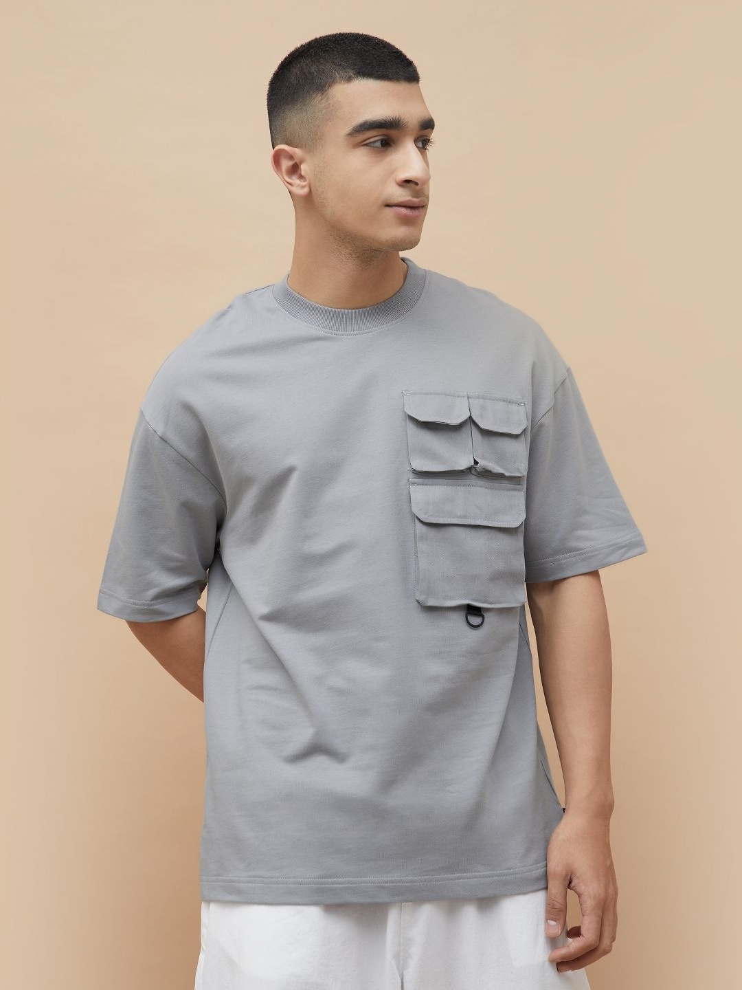 

Bossini Men Pockets T-shirt, Grey