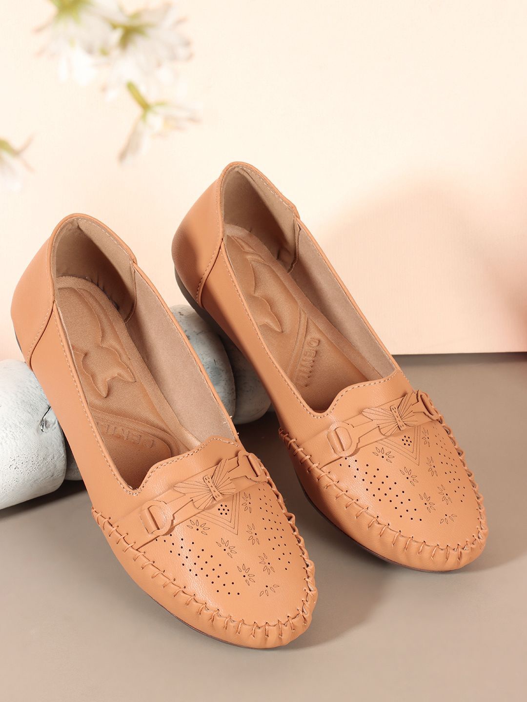 

SIRDENILL Women Loafers, Beige