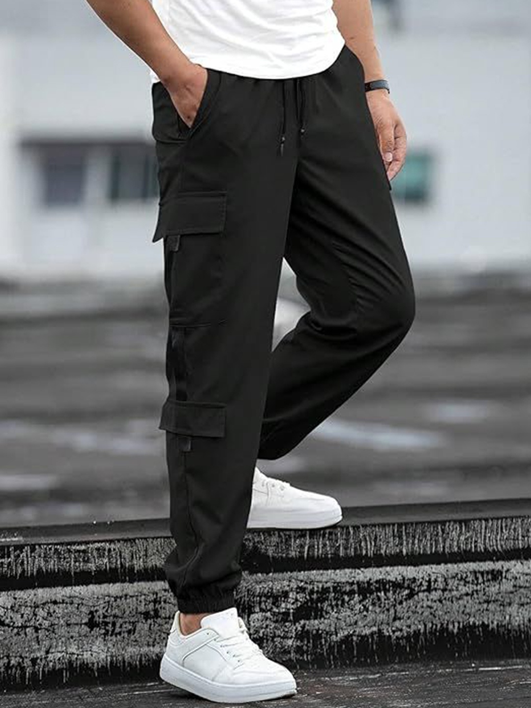 

MACK JONNEY Mid Rise Cargo Trousers, Black