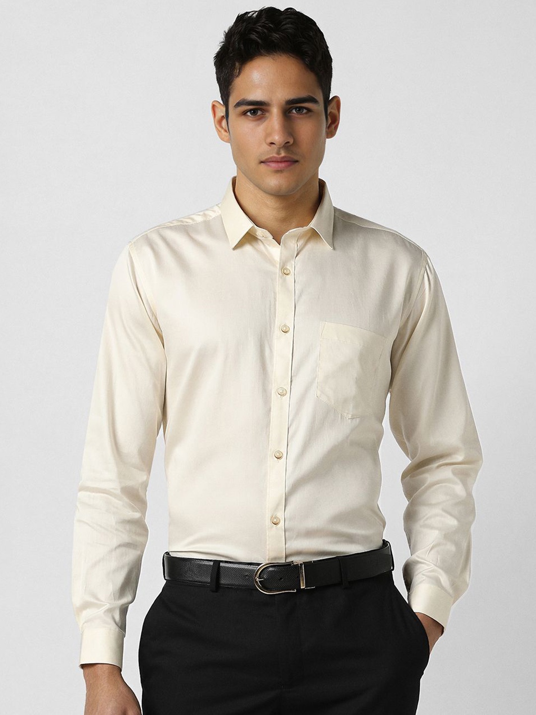 

V Dot Men Slim Fit Opaque Party Shirt, Beige