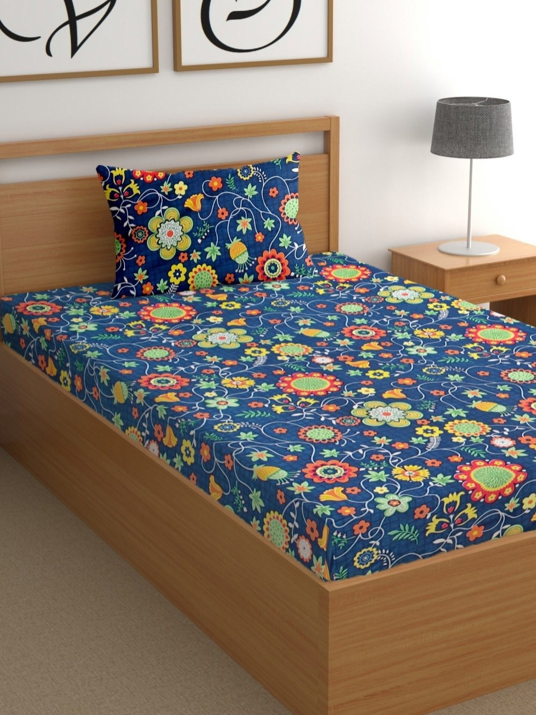

CG HOMES Blue & Red Ethnic Motifs 180 TC Single Bedsheet with 1 Pillow Covers