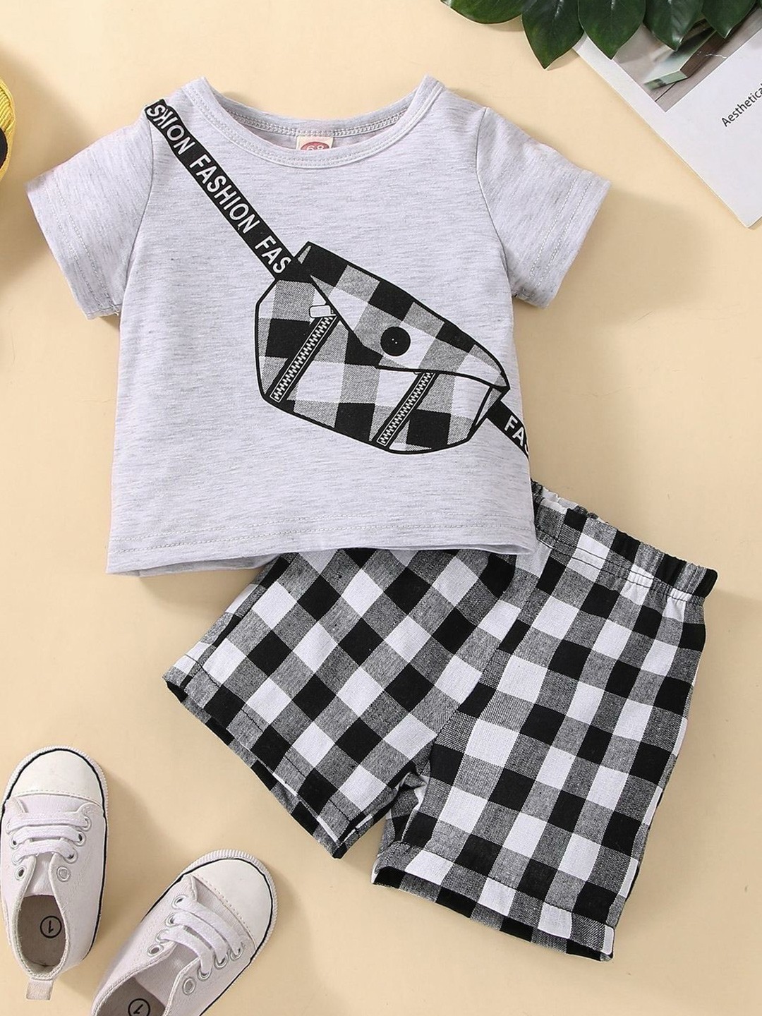 

BAESD Unisex Kids Printed T-shirt with Capris, Grey