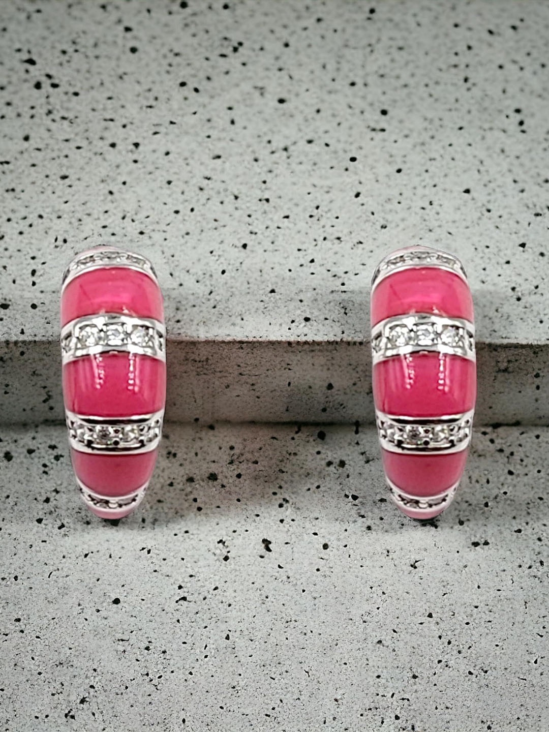 

AMONROO Contemporary Studs Earrings, Fuchsia